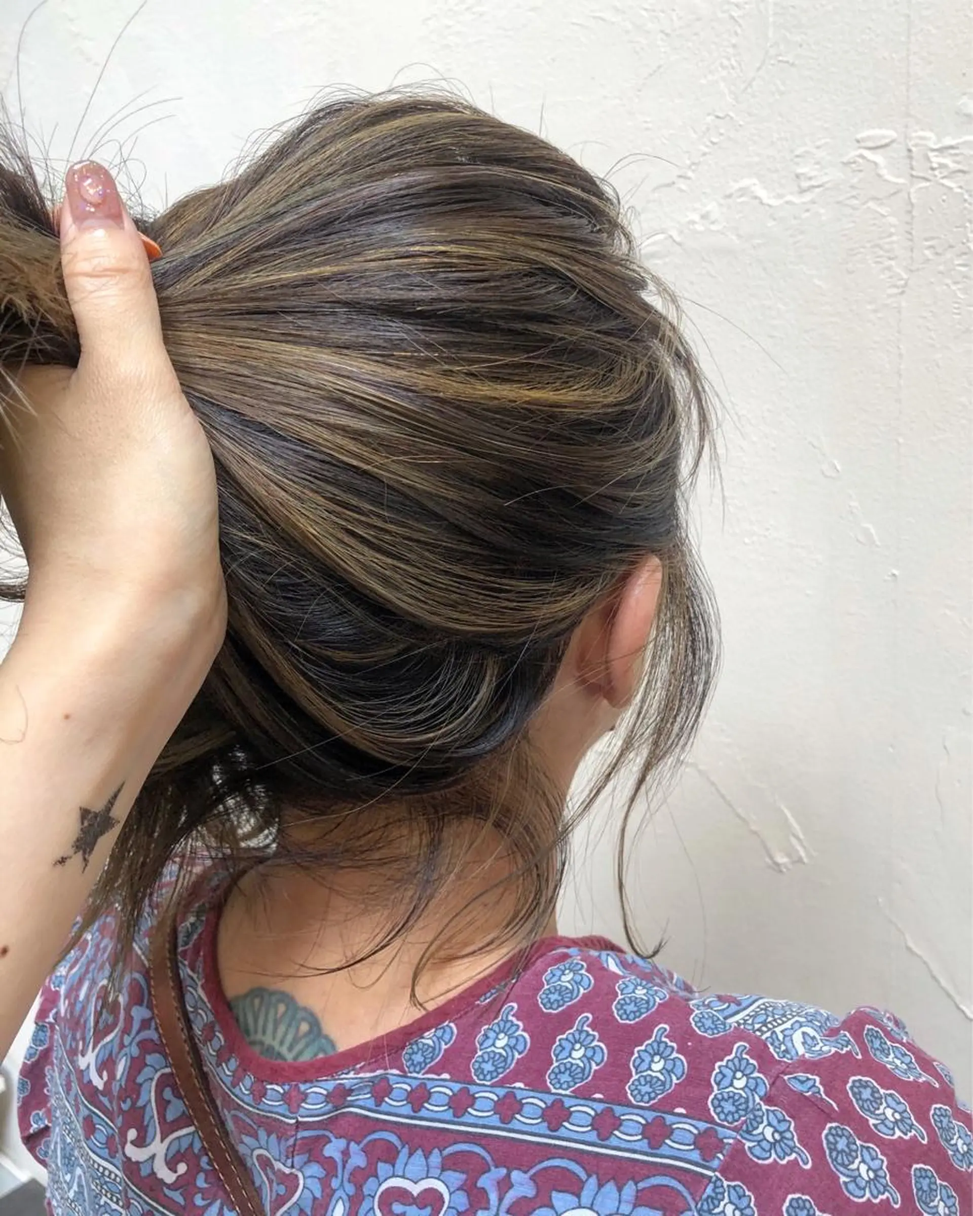 ミディアム カラー ハイライトカラー ハイライト luve heart's And Be  minamisemba所属・脇坂 佳世の眉毛・アイブロウイメージ