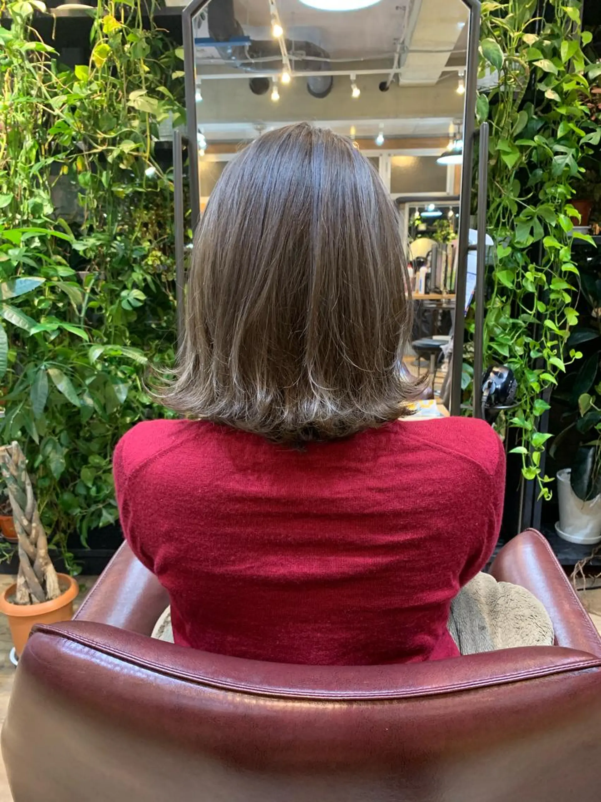 ミディアム カラー toi【トワ】所属・安達 俊亮のヘアスタイル