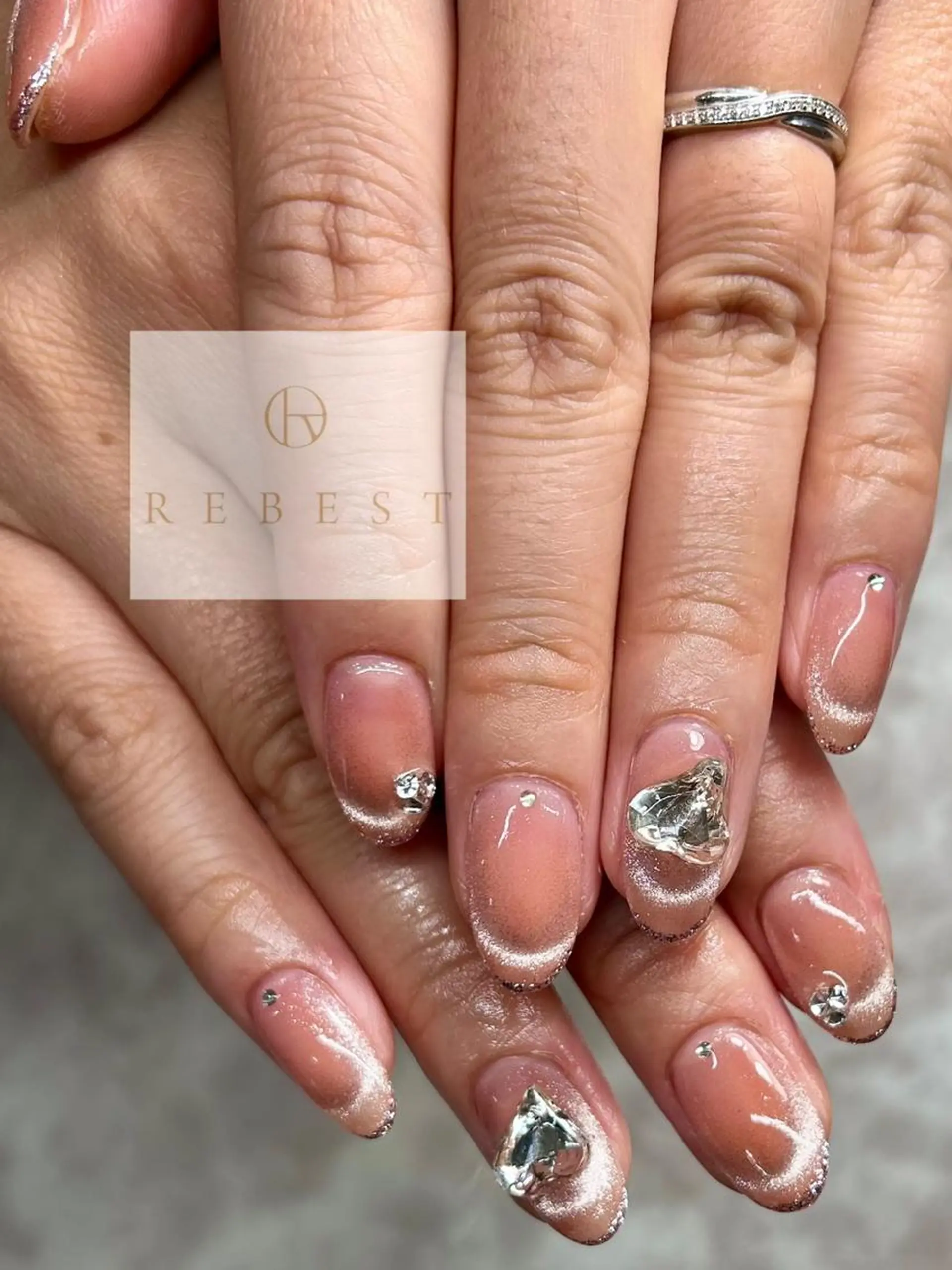 ネイル ＲＥＢＥＳＴ nailのネイルデザイン