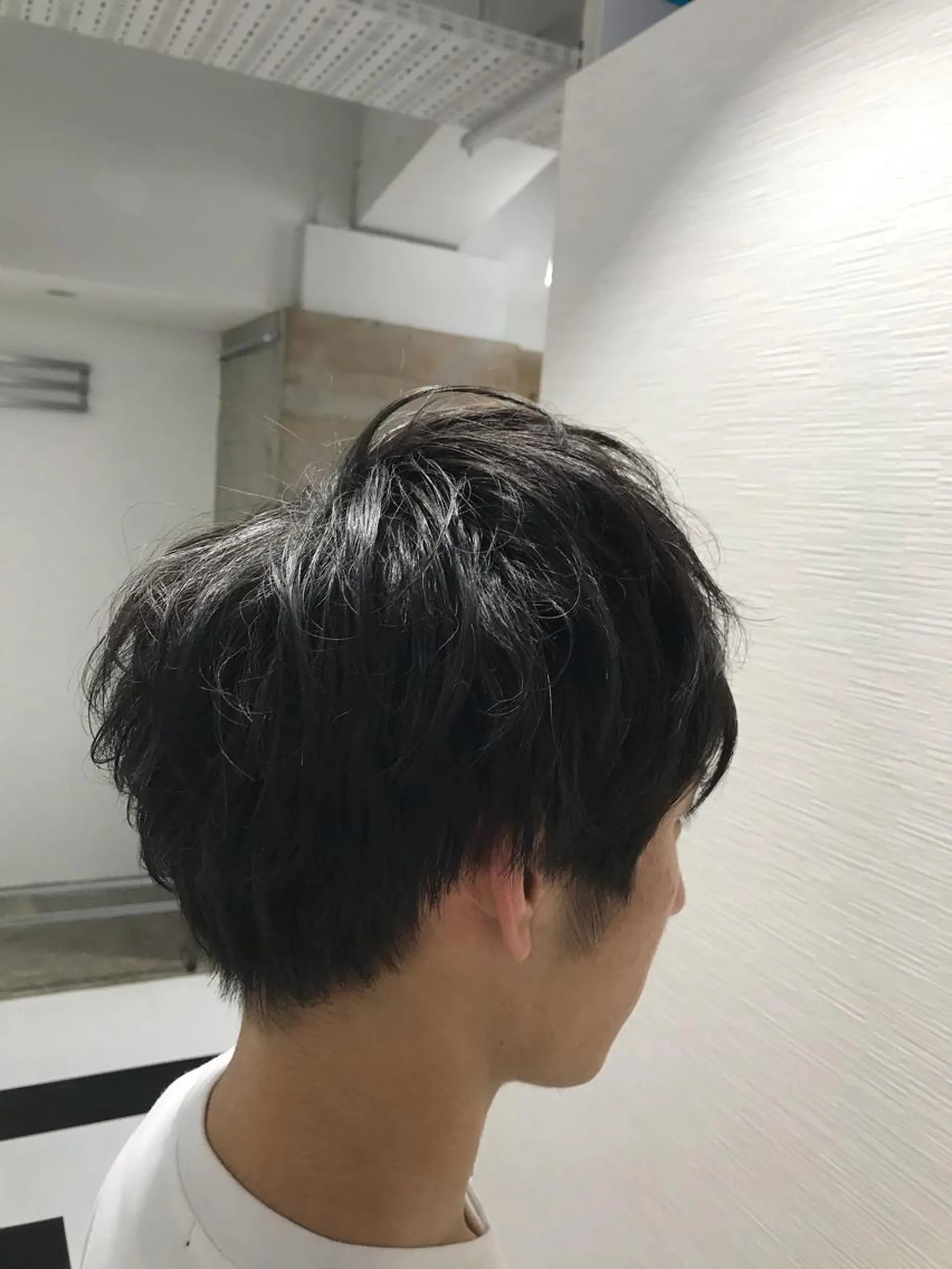 ショート メンズ メンズパーマ カット ヘッドスパ 【東北メンズヘア1 位受賞🥇】本間祐太のヘアスタイル