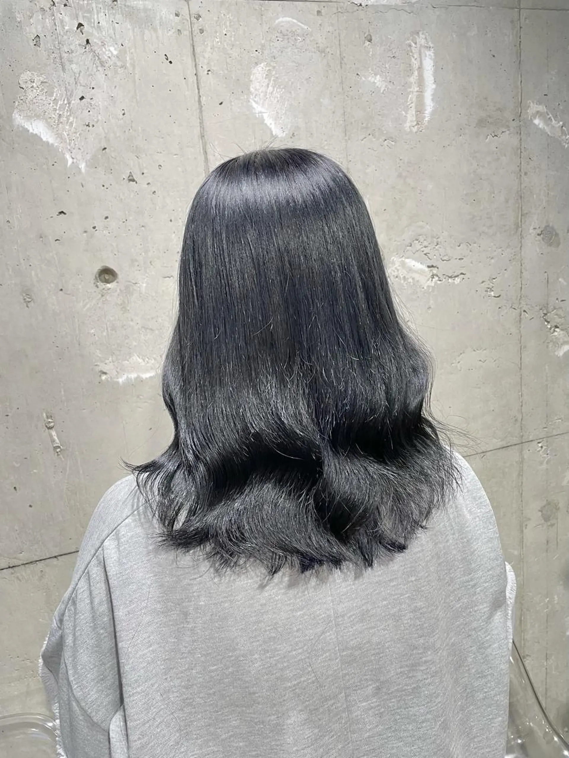 セミロング カラー ヘアカラー トリートメント ヘッドスパ ヘアセット ベージュカラー💖 やすひろのヘアスタイル