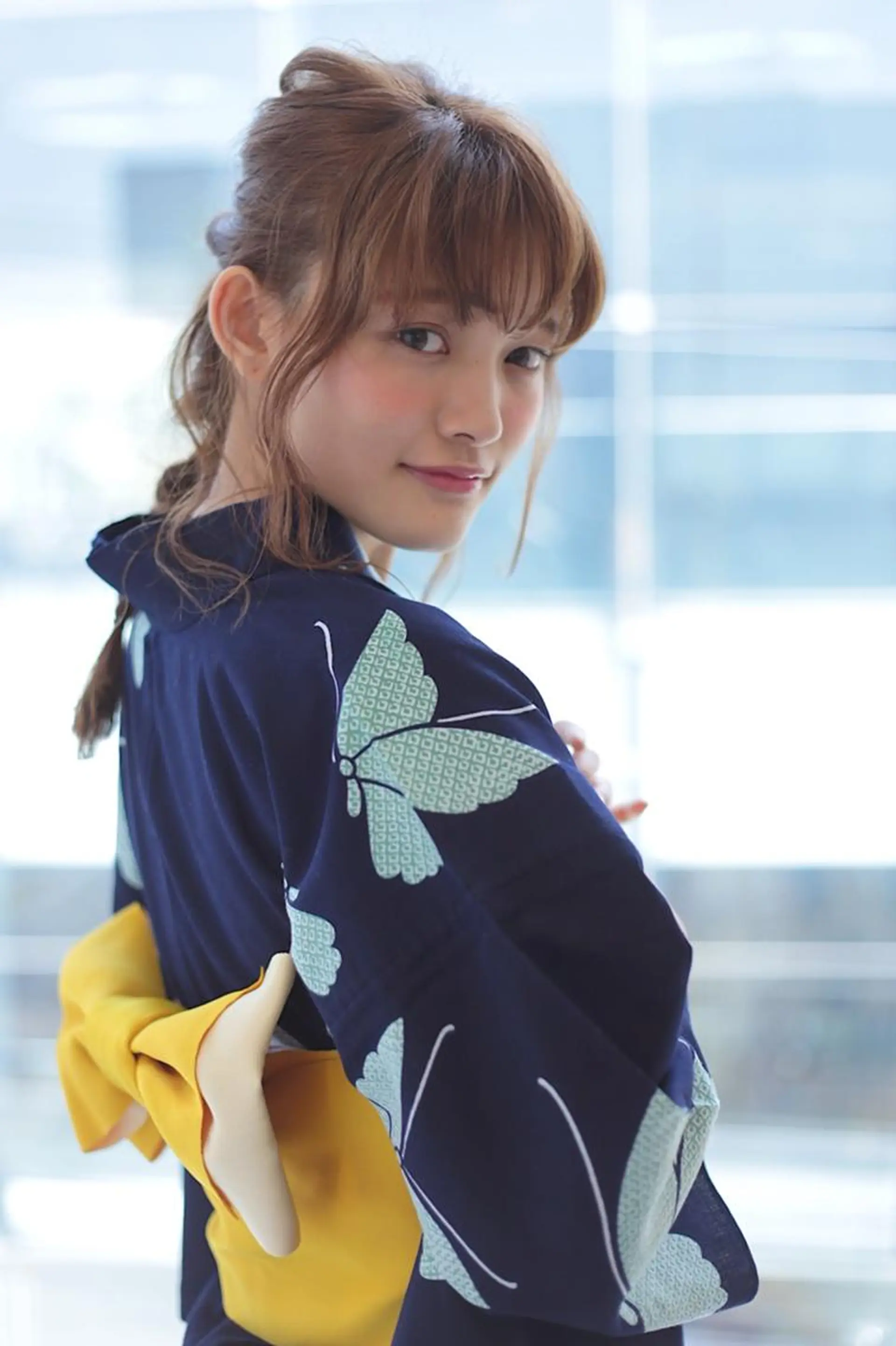 セミロング 松島 涼花のヘアスタイル