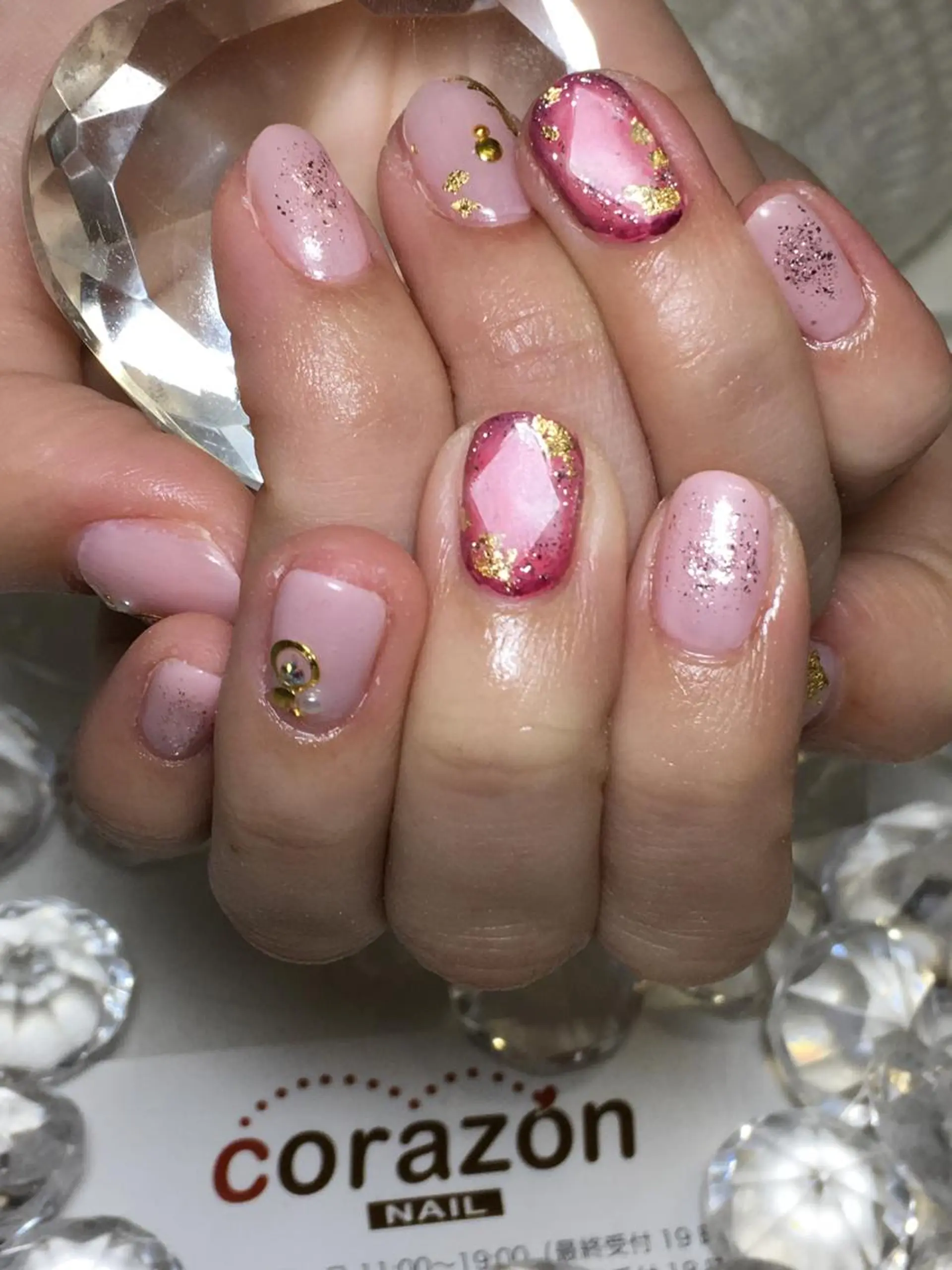 ネイル ラメ(グリッター) corazon所属・ネイリスト aicoのネイルデザイン