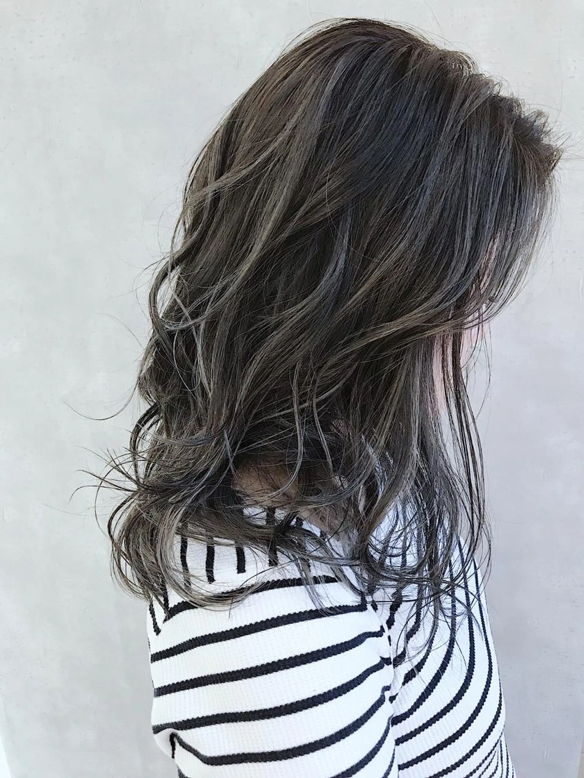 カラー ミディアム アディクシーカラー ブリーチ ケアブリーチ ダブルカラー ハイライトカラー MOU namba ムウナンバのヘアスタイル