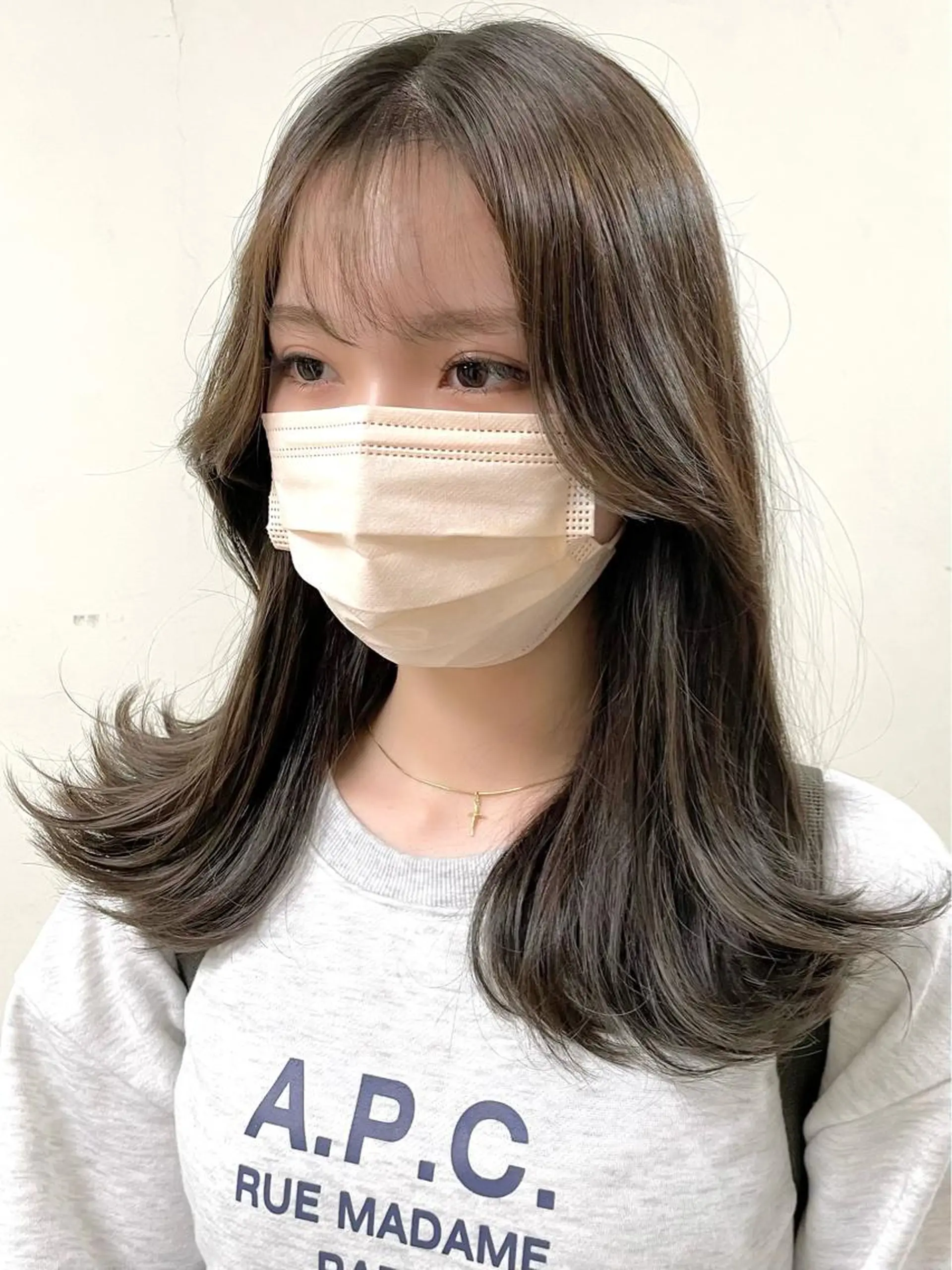 セミロング カラー ヘアアレンジ カット ヘアカラー トリートメント maoブリーチ無し 似合わせカラーのヘアスタイル