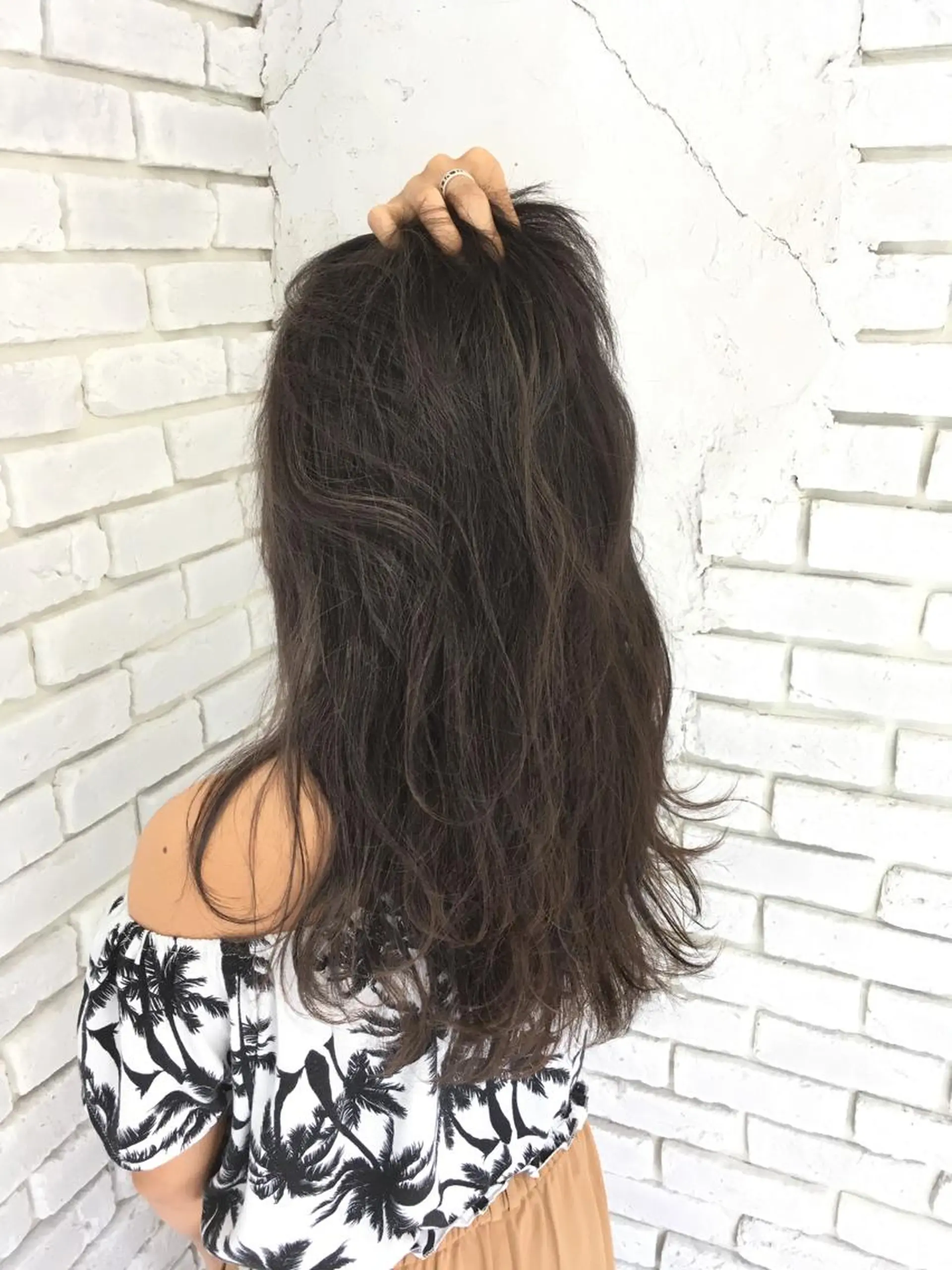 ロング カラー カット ヘアカラー トリートメント 江幡 渉のヘアスタイル