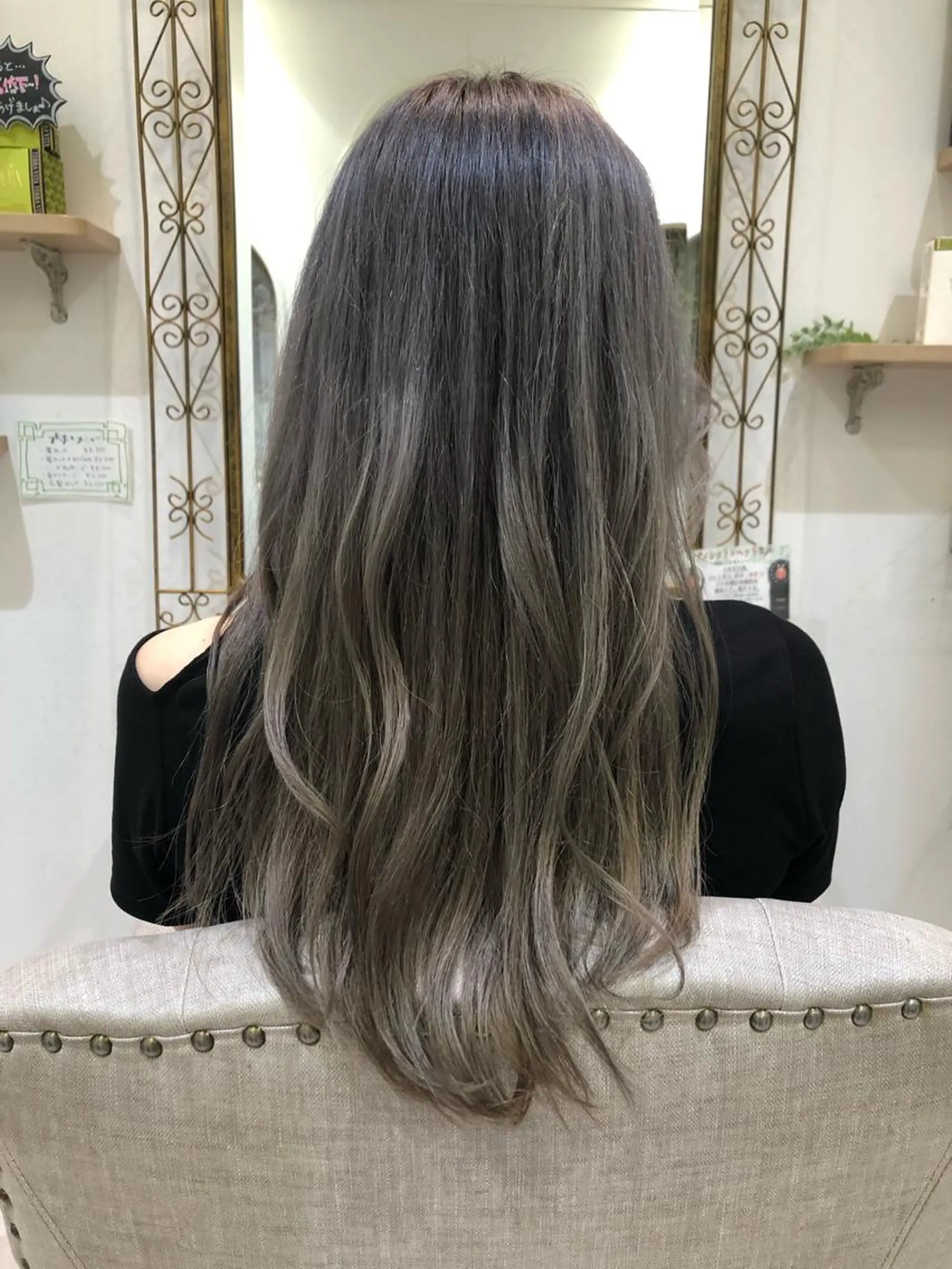 ロング カラー MYA 🤍kanaのヘアスタイル