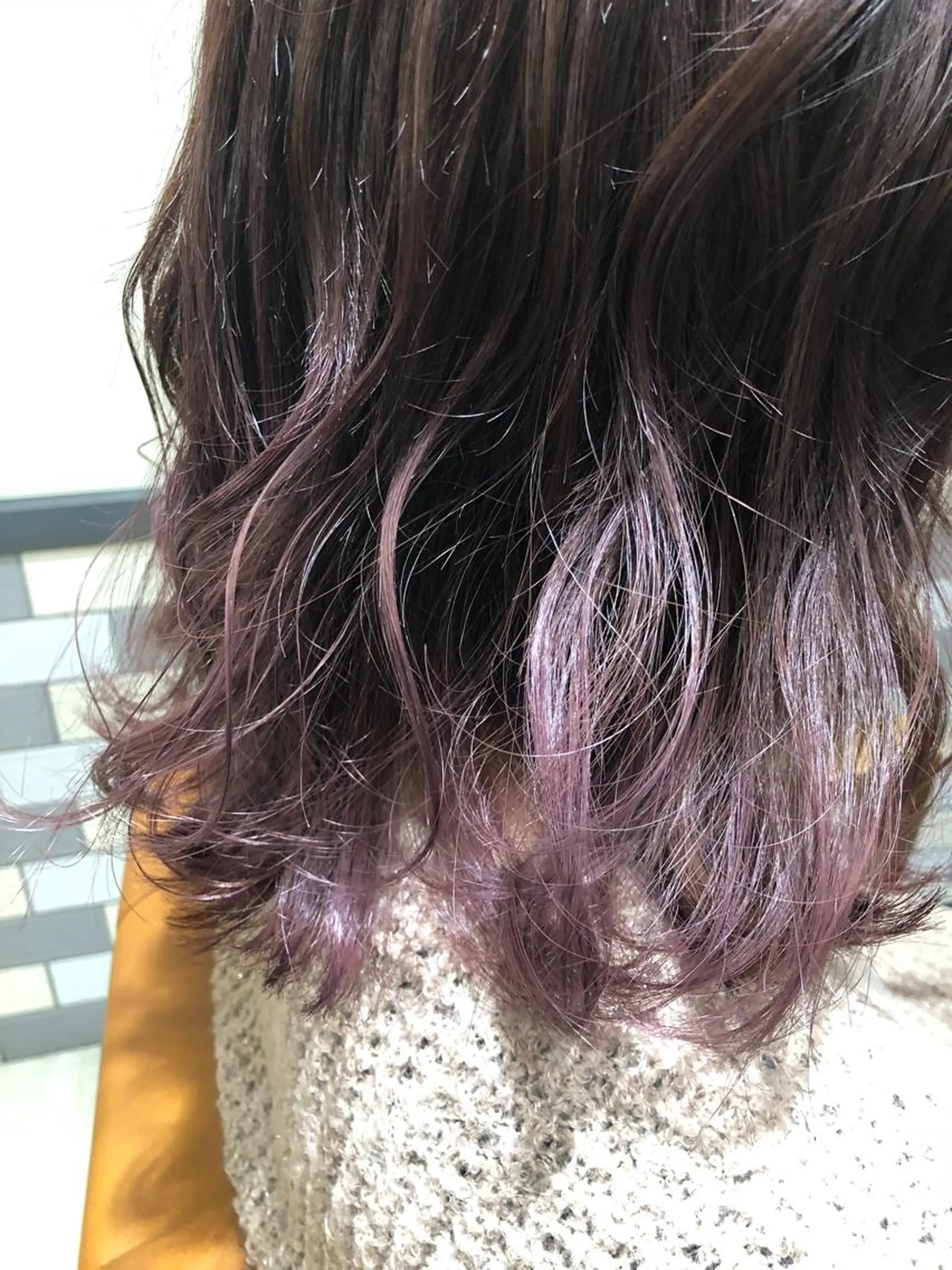 ミディアム カラー グラデーションカラー ✳︎SERA✳︎ 平日のみご案内のマツエク・マツパデザイン