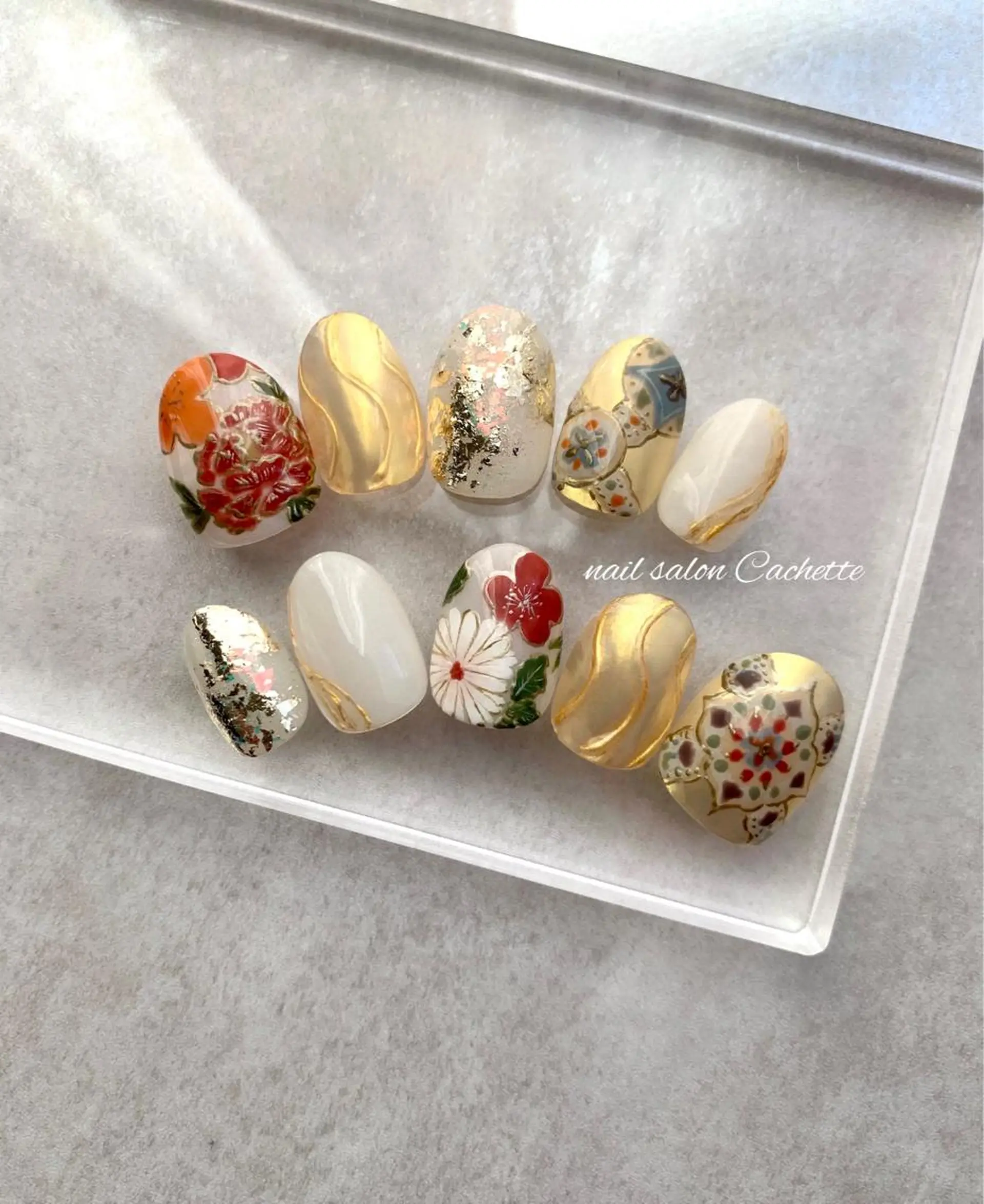 ネイル 成人式 ネイルチップ ✧Cachette✧ YUKARIのネイルデザイン