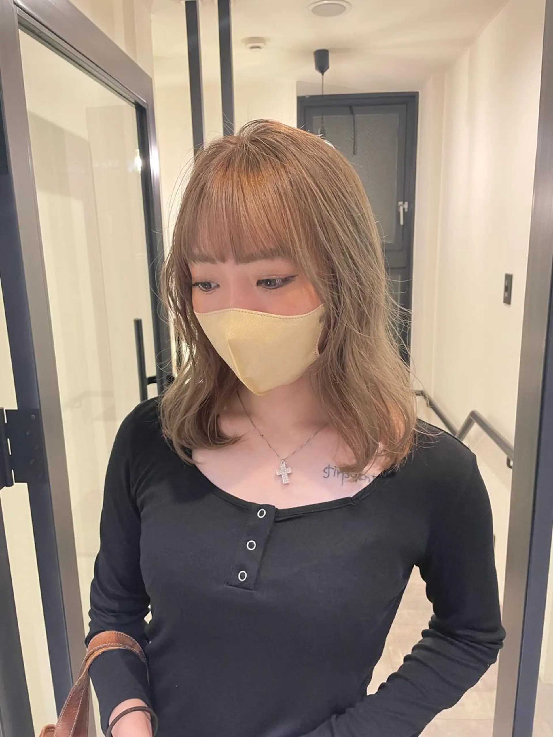 ミディアム ヘアカラー 渋谷 留菜のヘアスタイル