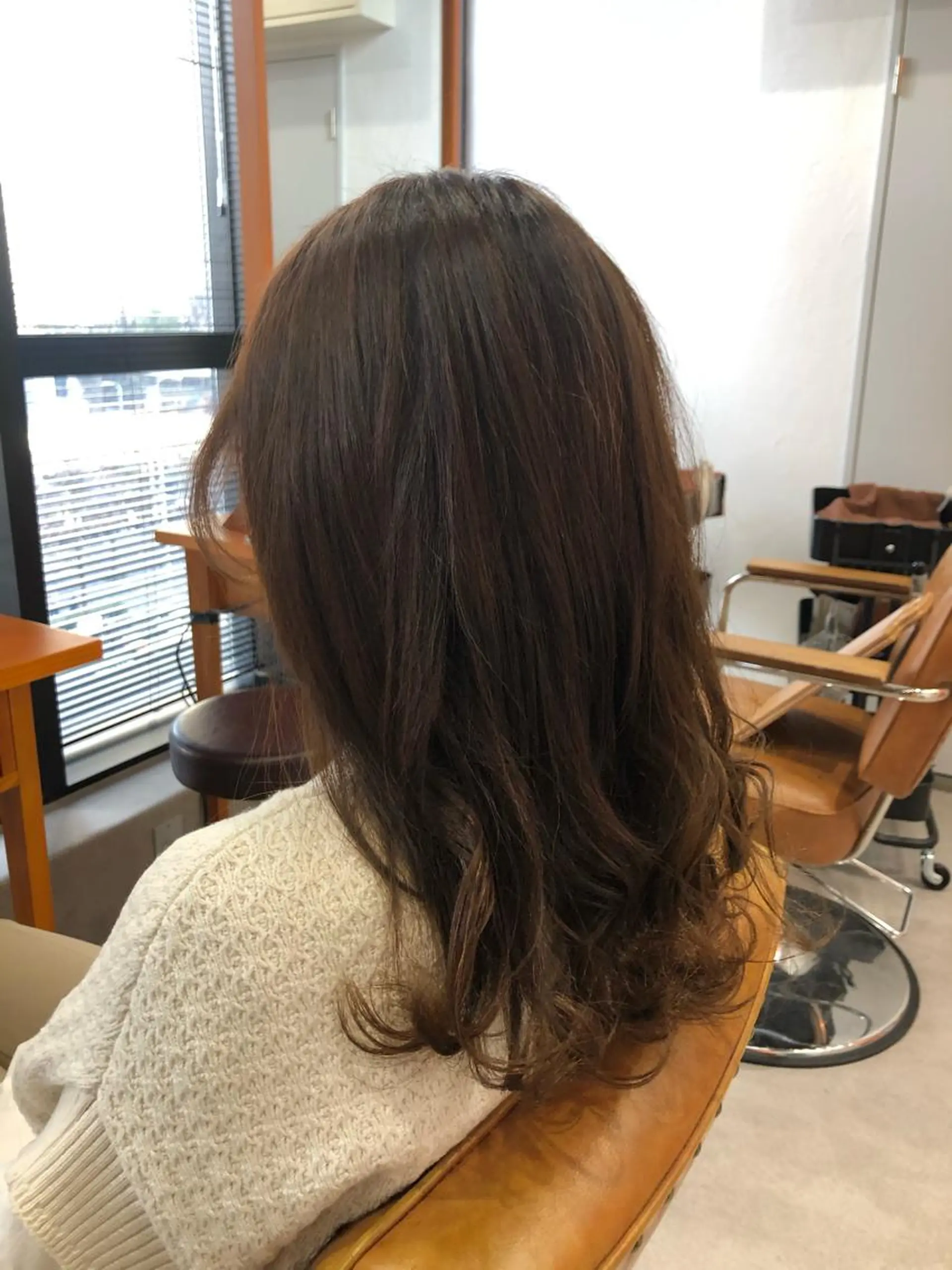 ミディアム カラー 脇谷 拓弥のヘアスタイル