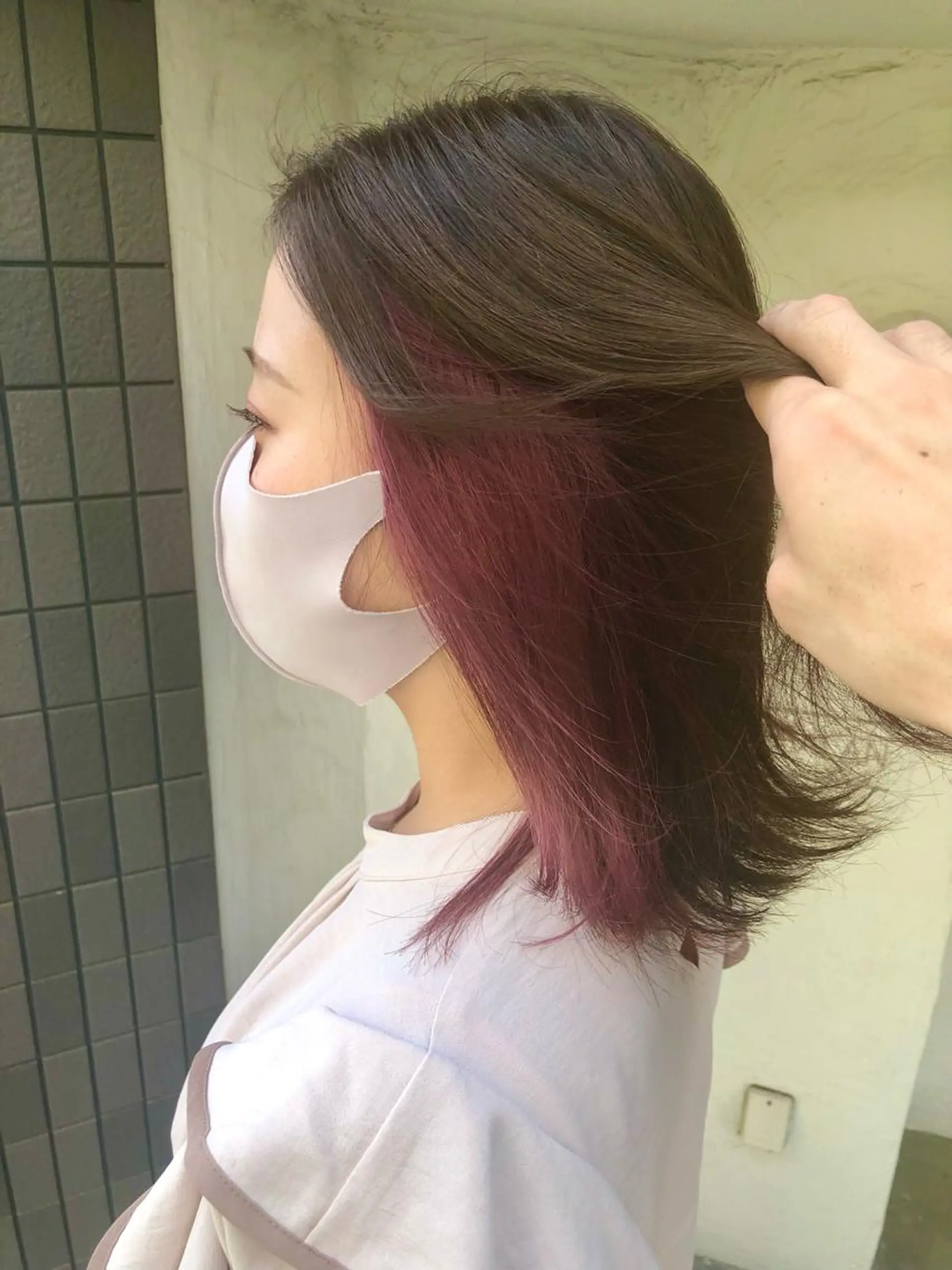 ミディアム カラー カシス ピンクカラー ヘアカラー FUJINO RYOのヘアスタイル