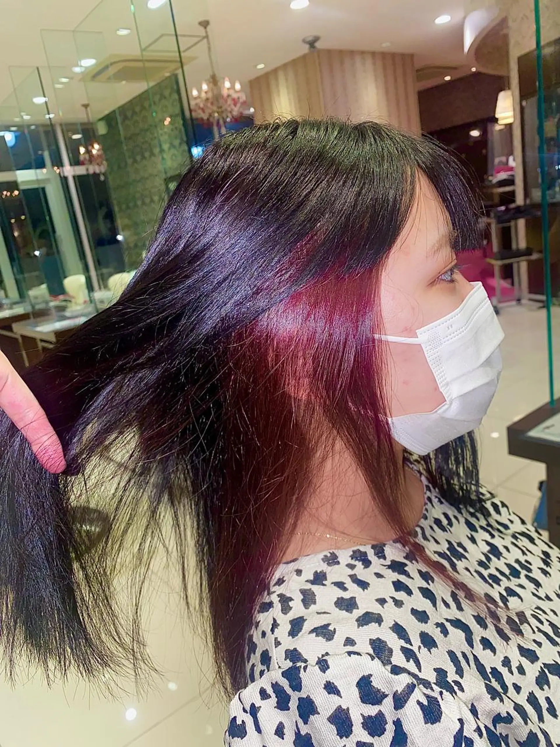 ミディアム カラー ブリーチ ブリーチなしカラー 12月空きあり 上野颯太のヘアスタイル