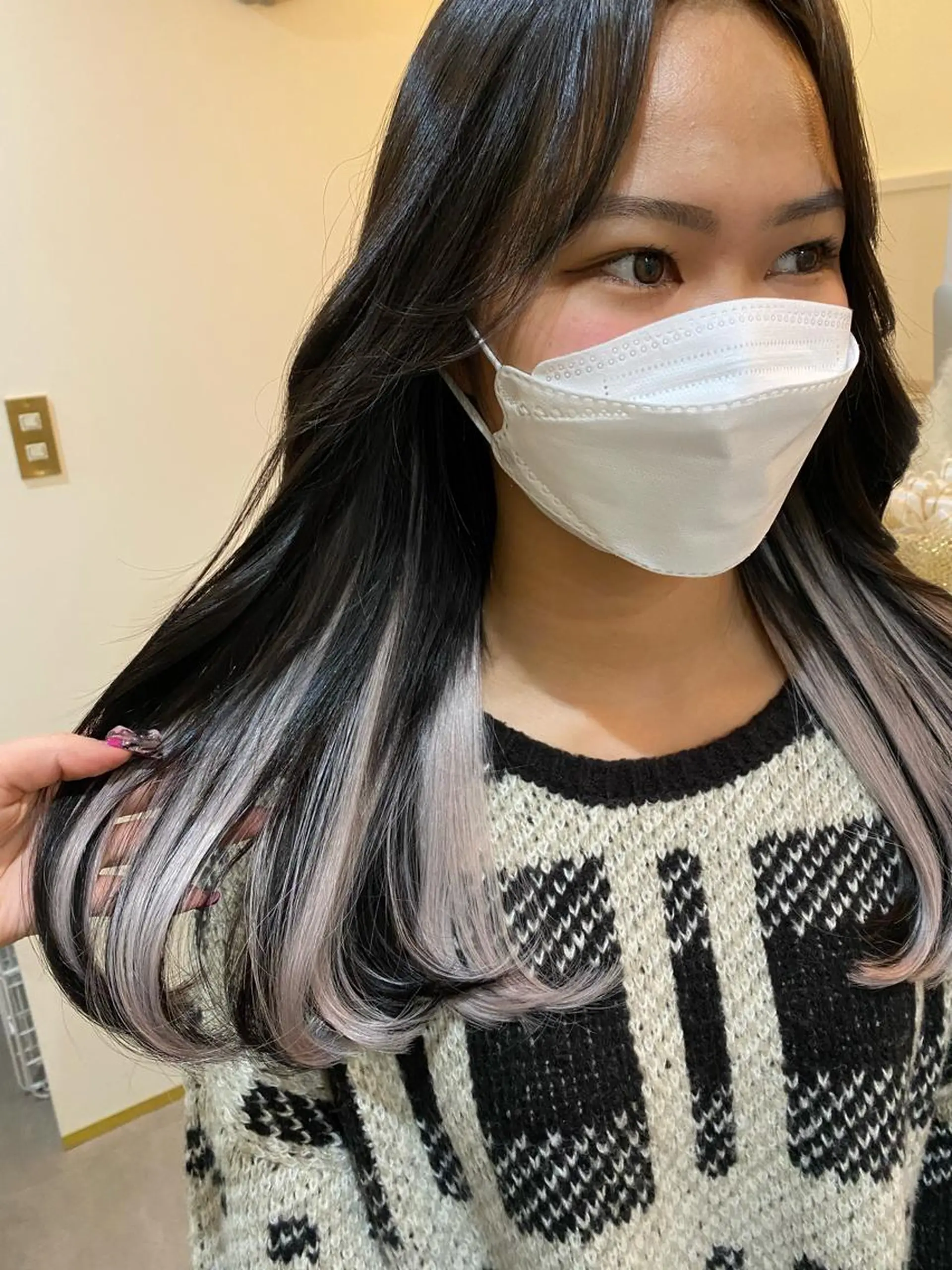 ロング カラー MOE🐈‍⬛🎀 エクステ/ワンホンのヘアスタイル