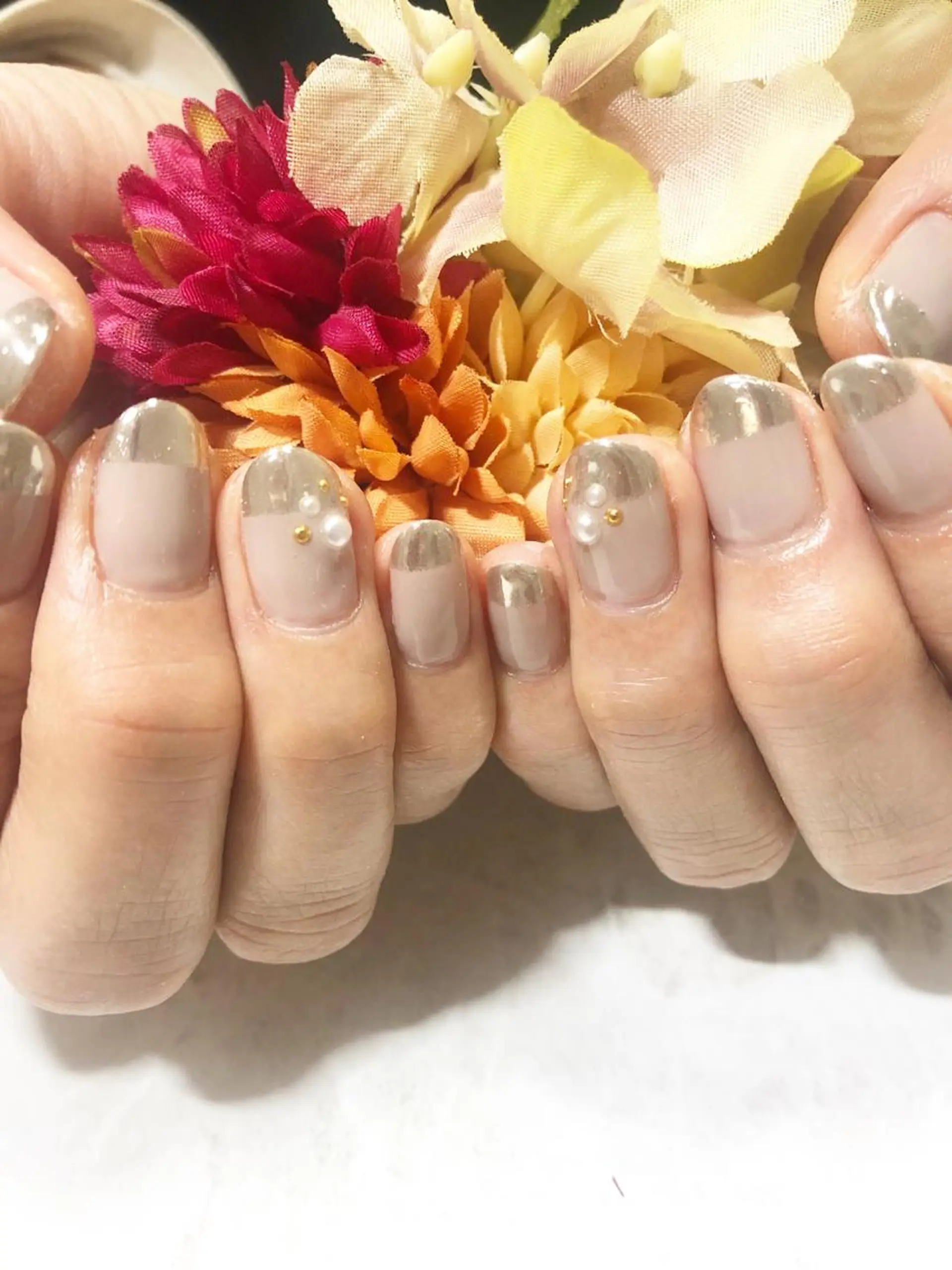 ネイル ミラーネイル ハンドネイル フットネイル Lokahi NAILのネイルデザイン