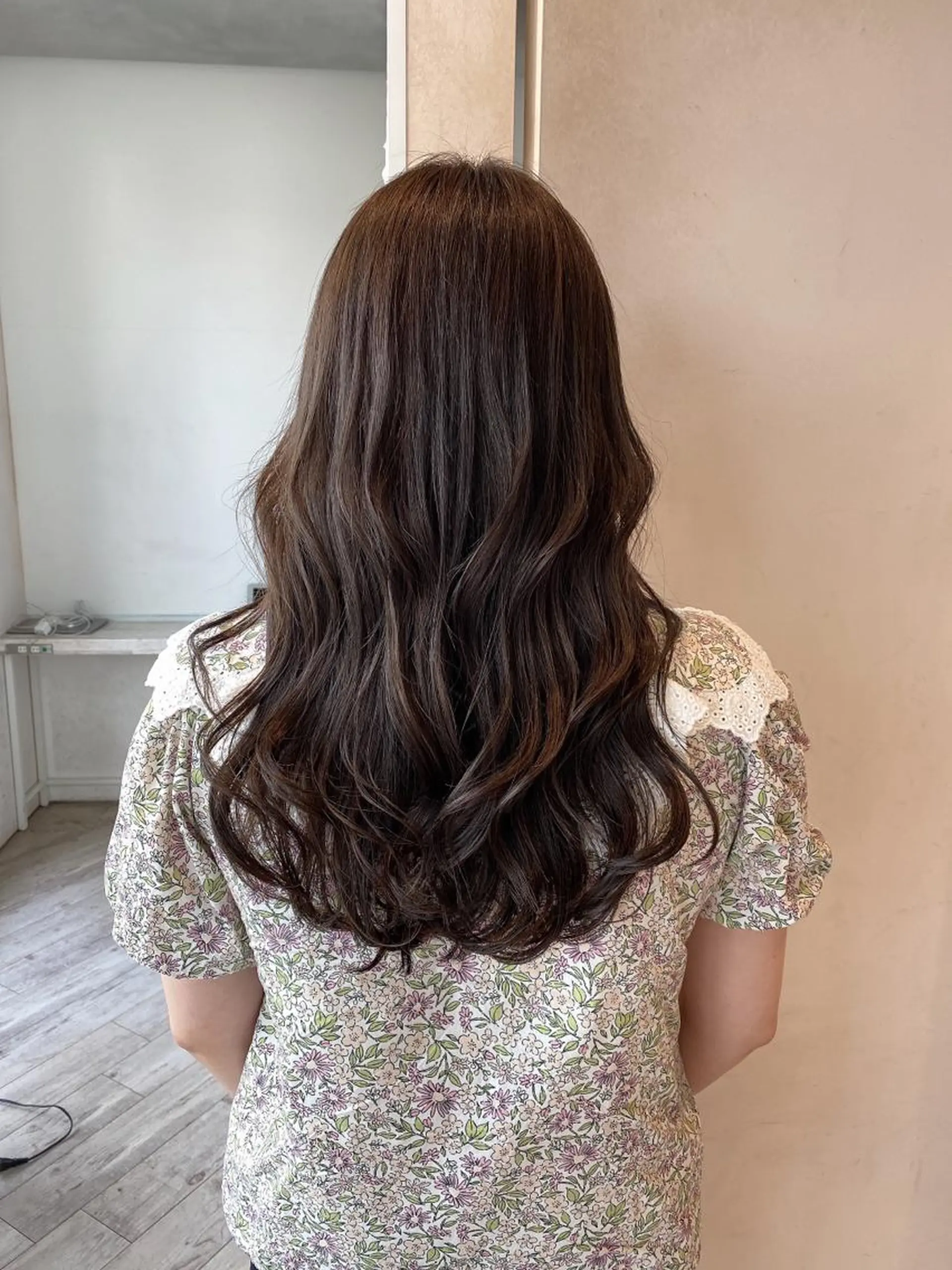 セミロング くびれヘア 髪質改善 縮毛矯正 カット 前髪顔まわりカット 🌈中村海聖のヘアスタイル