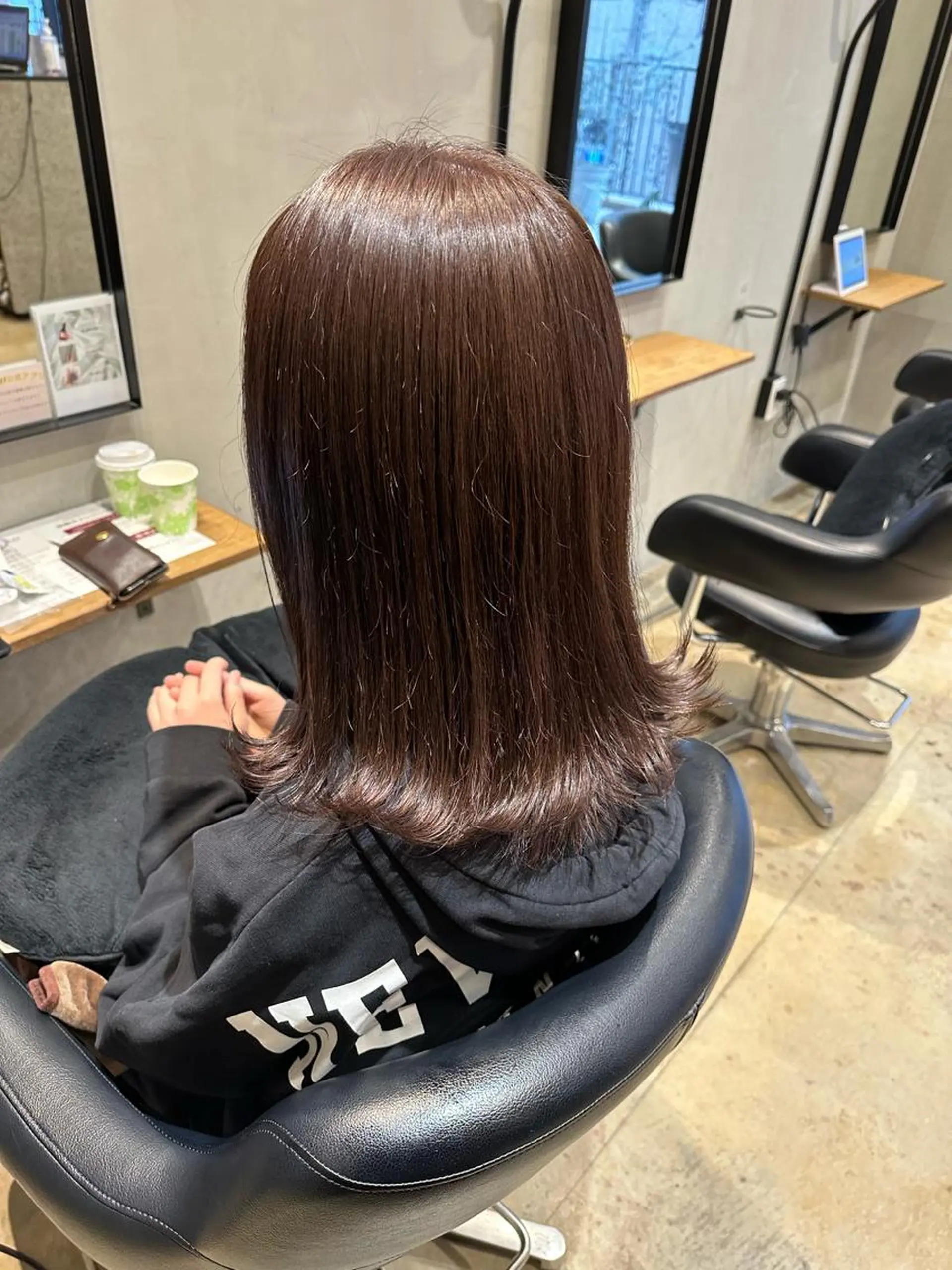 ミディアム 太田 渚遊のヘアスタイル