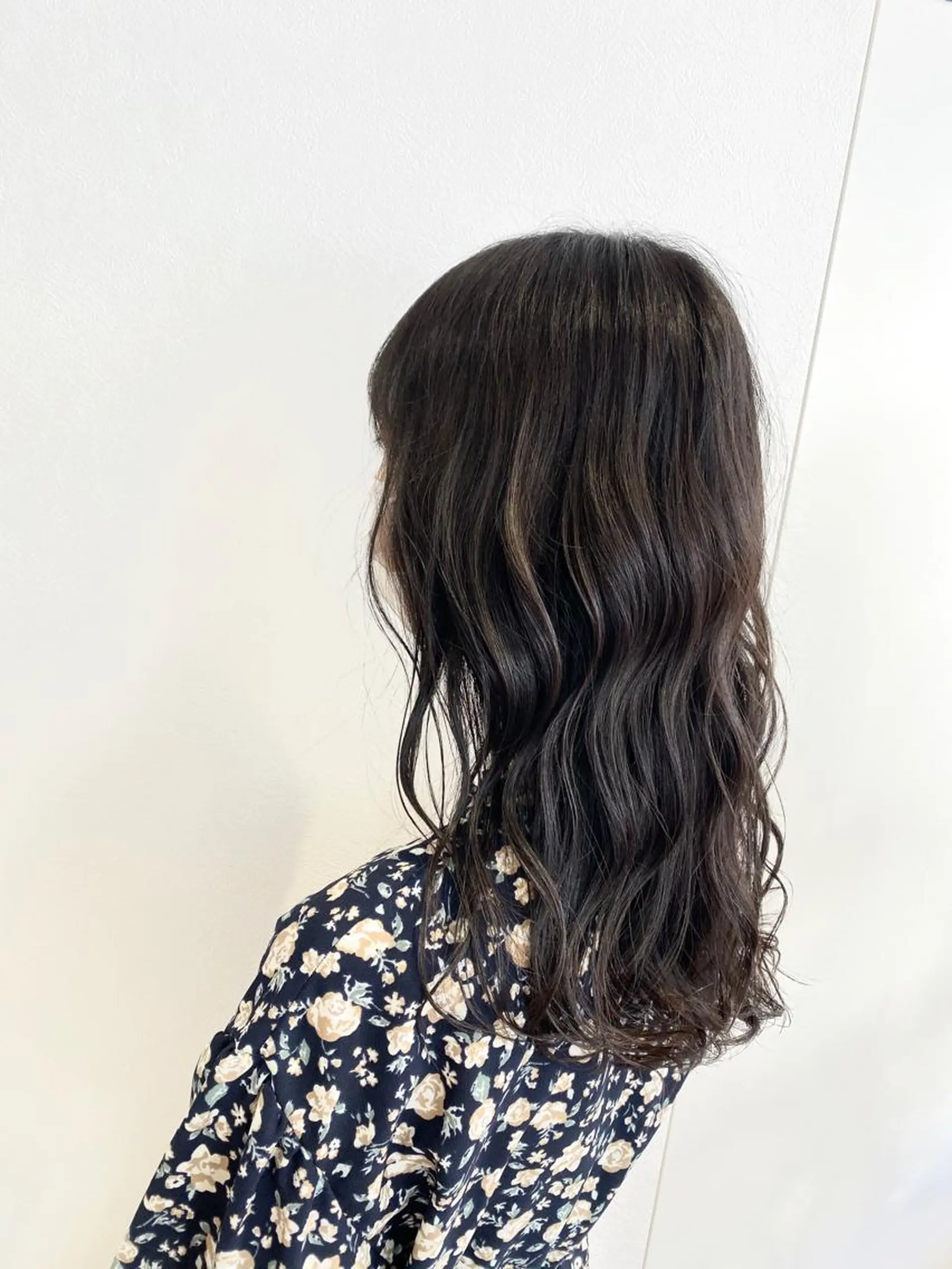ロング カラー イルミナカラー カット ヘアカラー トリートメント Kazu .Kのヘアスタイル