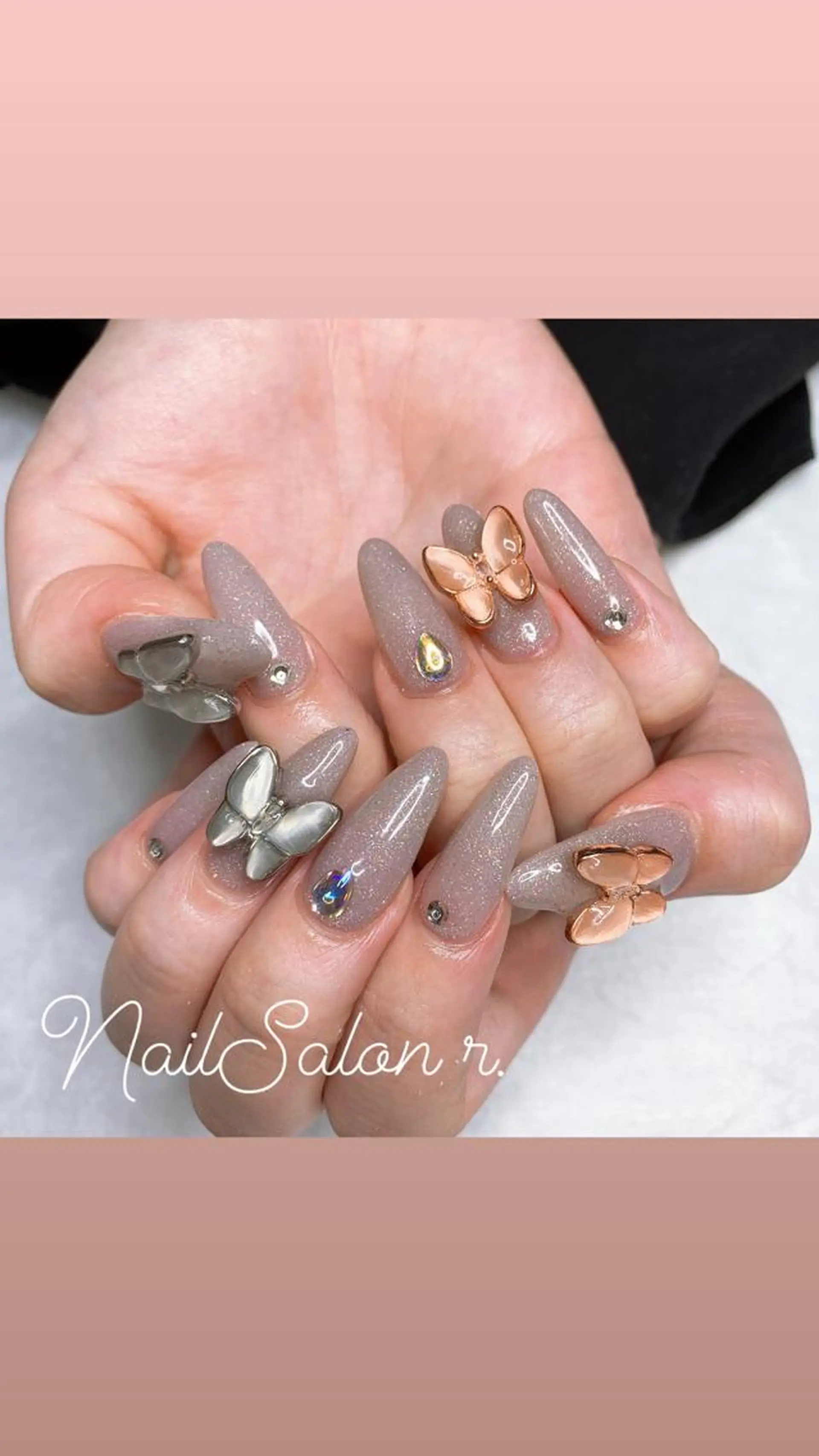 ネイル ハンドネイル Nailsalon r.のネイルデザイン