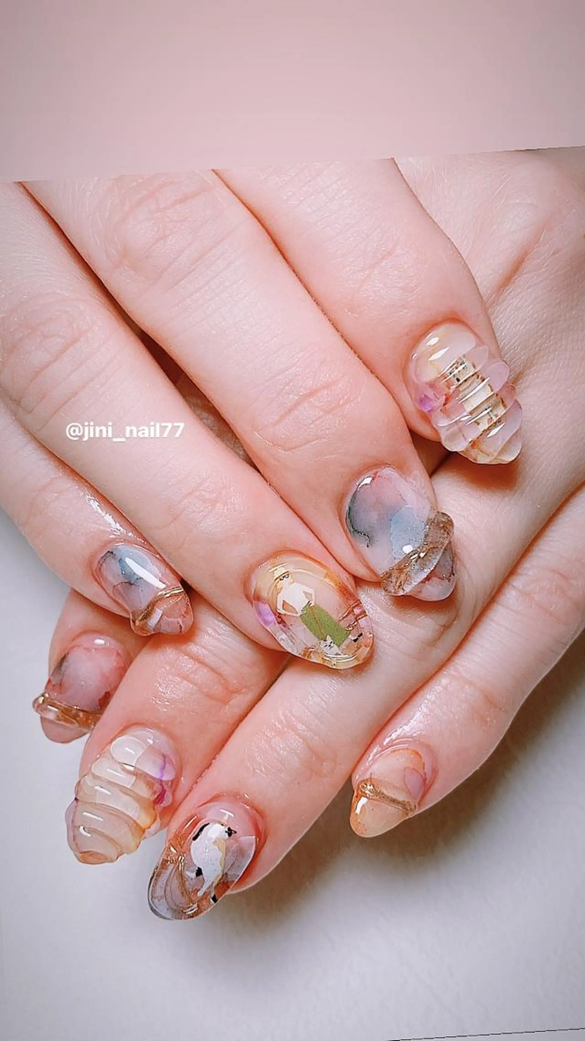 ネイル ハンドネイル JINI NAIL所属・ジニ ネイルのネイルデザイン