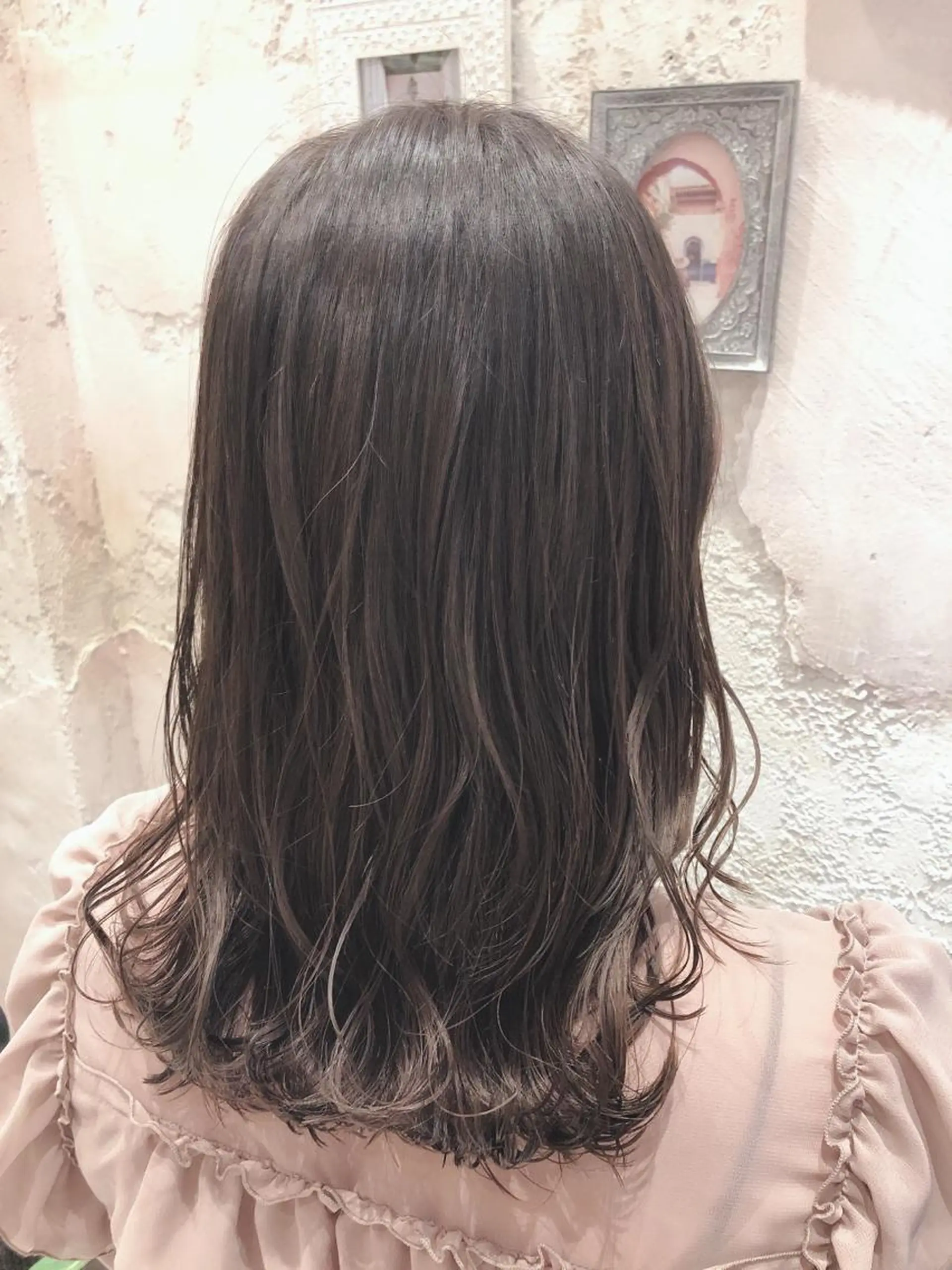 ミディアム カット ヘアカラー トリートメント 代表山口ひな 髪質改善のプロのヘアスタイル