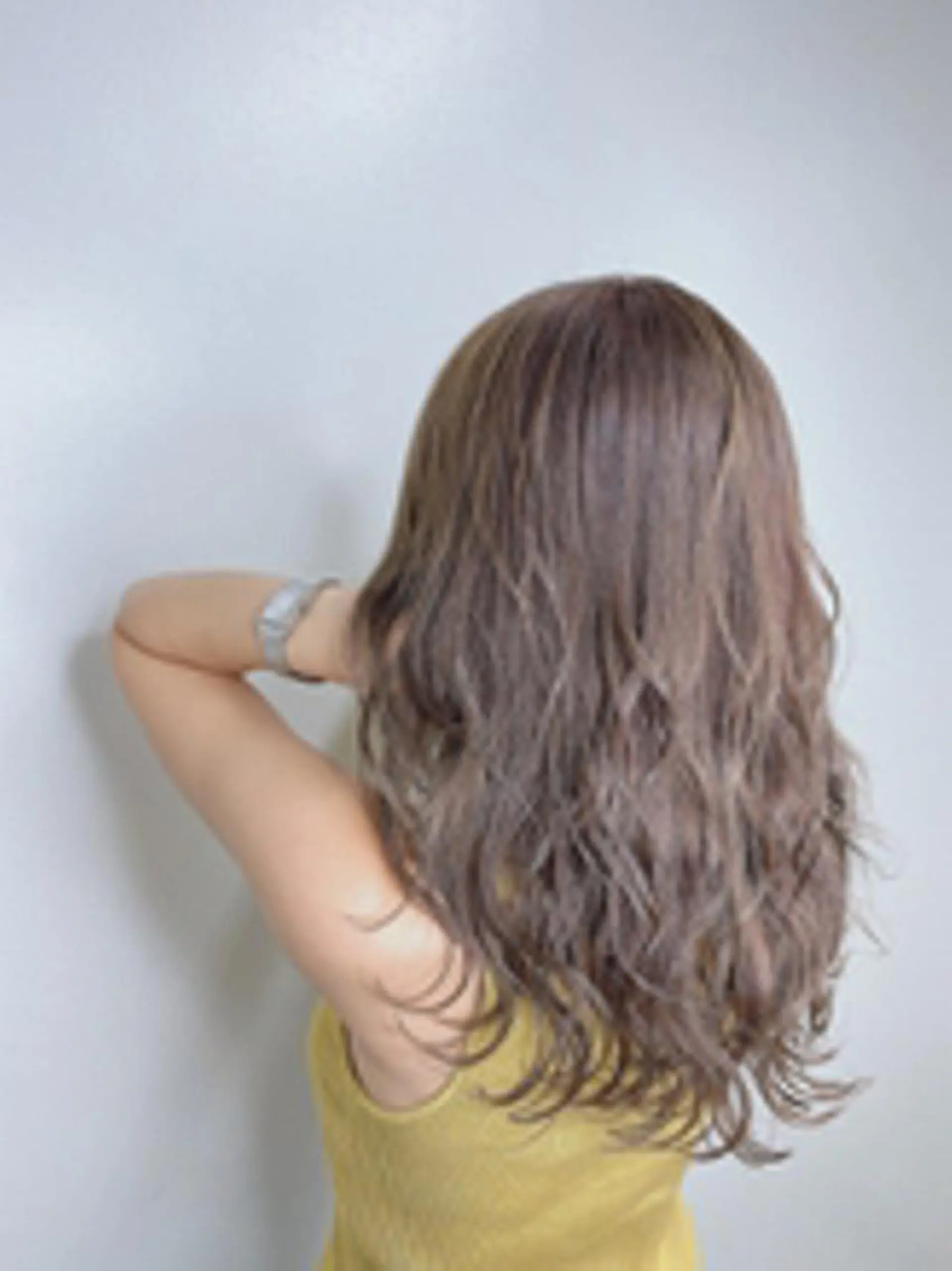 セミロング カット ヘアカラー トリートメント カラー特化 横川　翔希のヘアスタイル