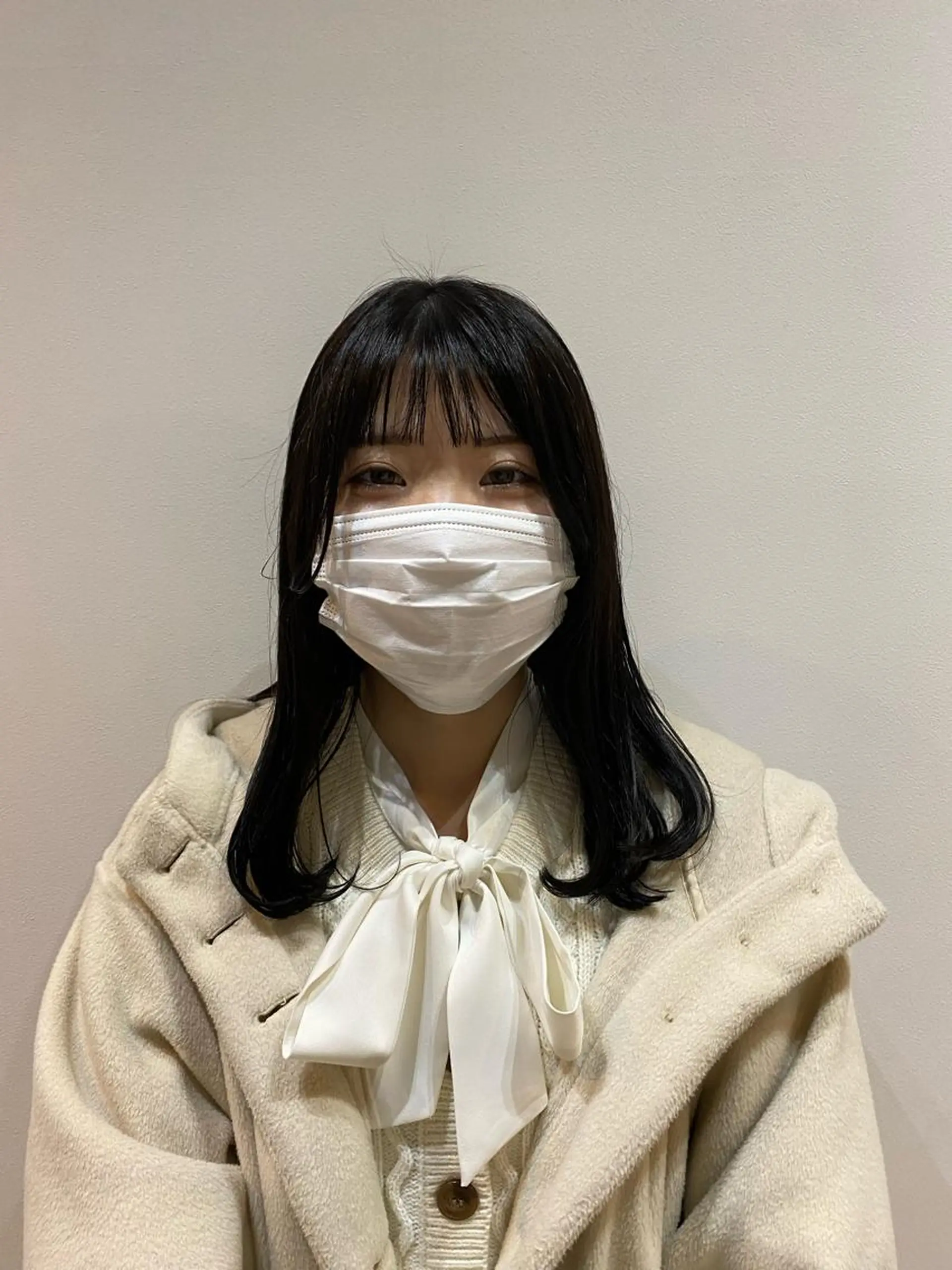 セミロング カラー セミロングパーマ バレイヤージュ ブリーチ ケアブリーチ デザインカラー カット ヘアカラー トリートメント 大人かわいい×艶髪 🤍塩川のヘアスタイル