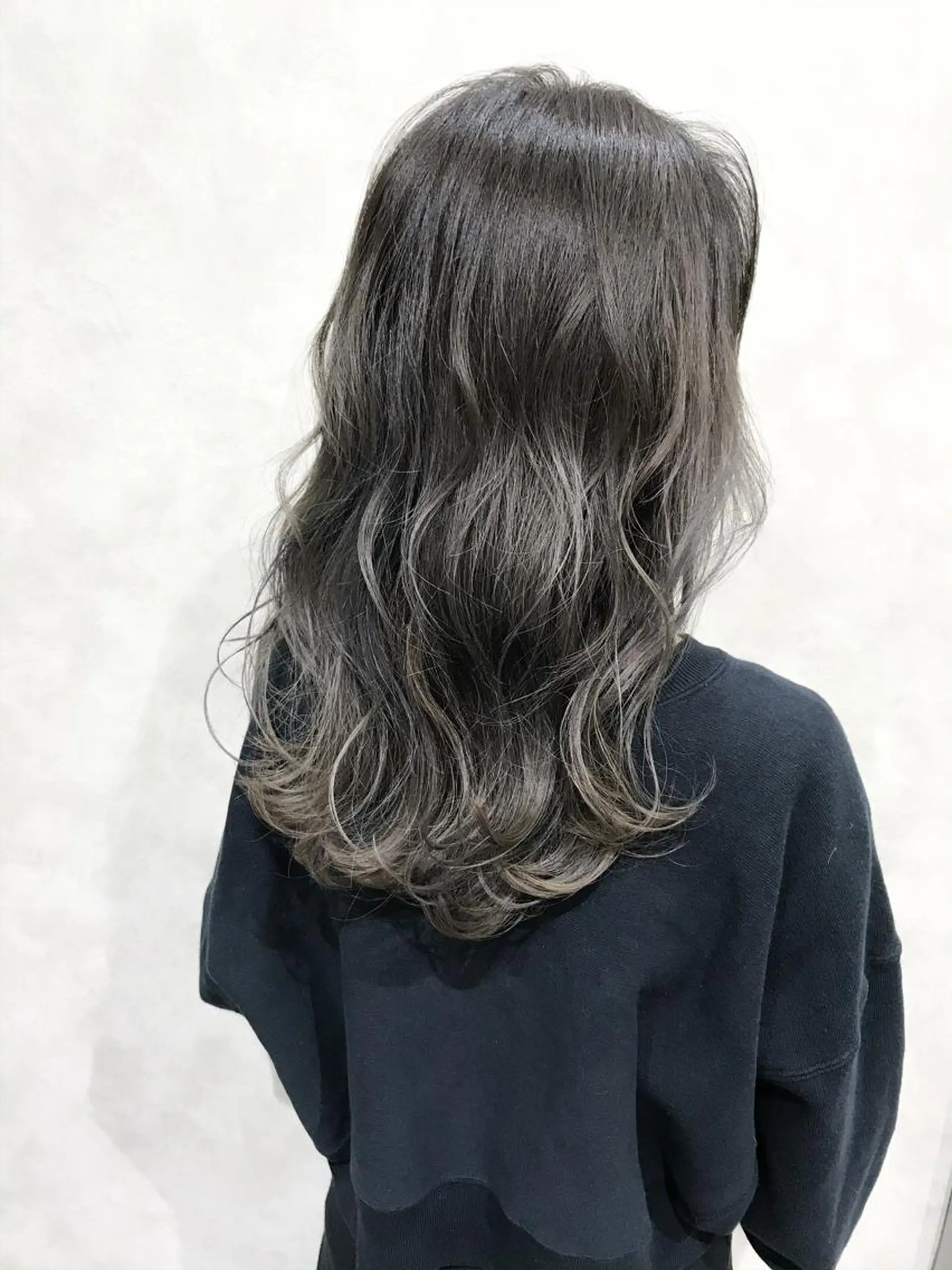 セミロング カラー ブリーチ グレージュ カット ヘアカラー トリートメント Meena by urban所属・丹羽 隼人/髪質改善 /韓国ヘア🇰🇷のヘアスタイル