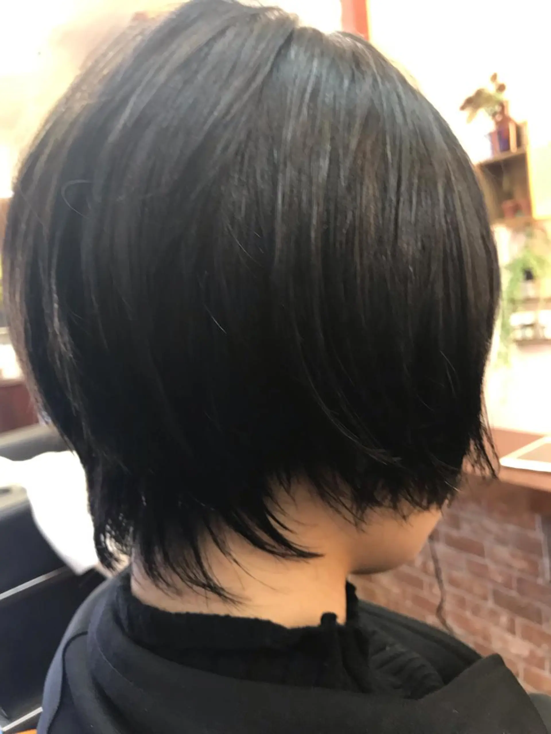 ショート カラー 桧山 真のヘアスタイル