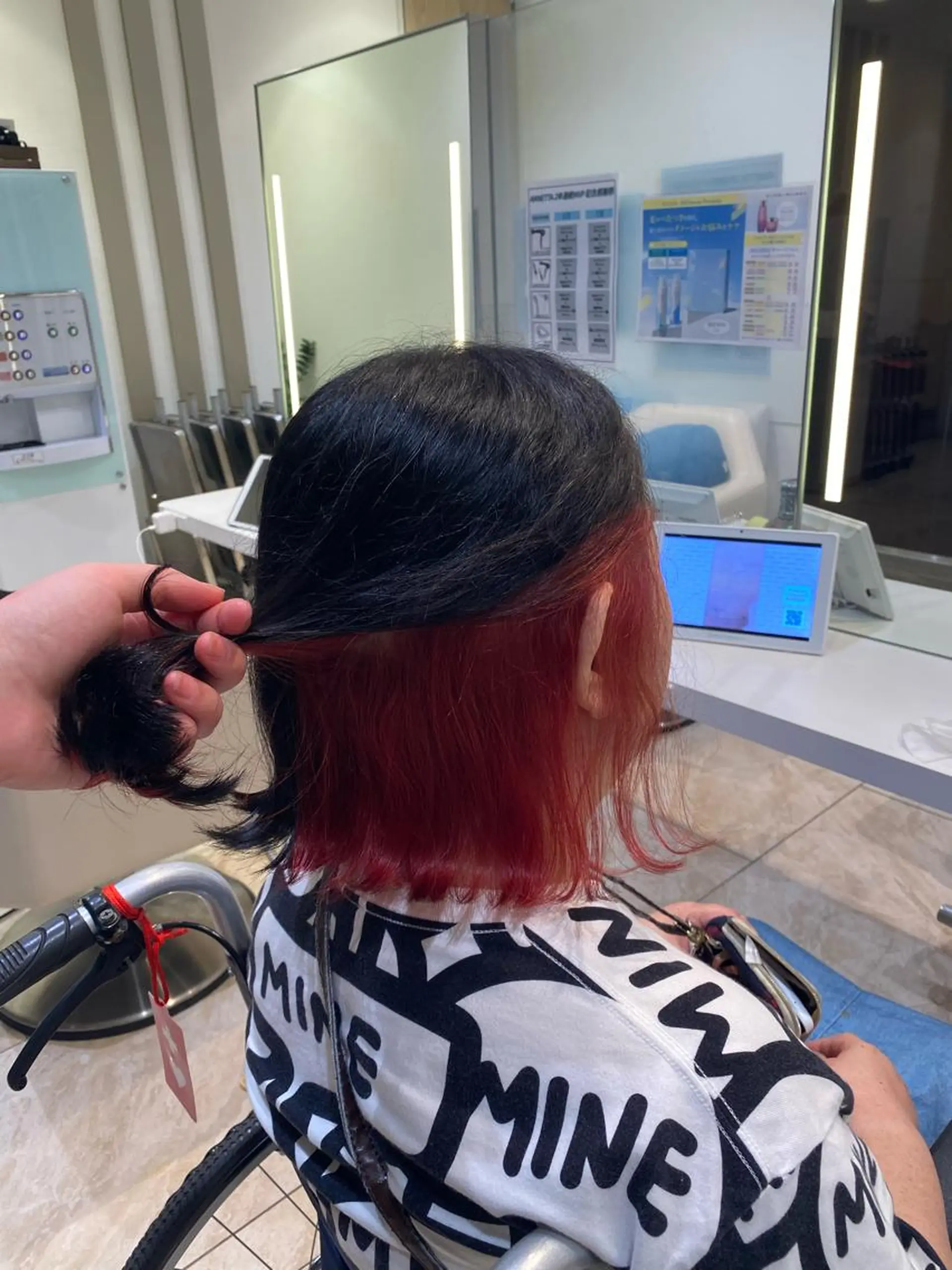 ミディアム カラー miho‪𓂃 ANNETTAのヘアスタイル