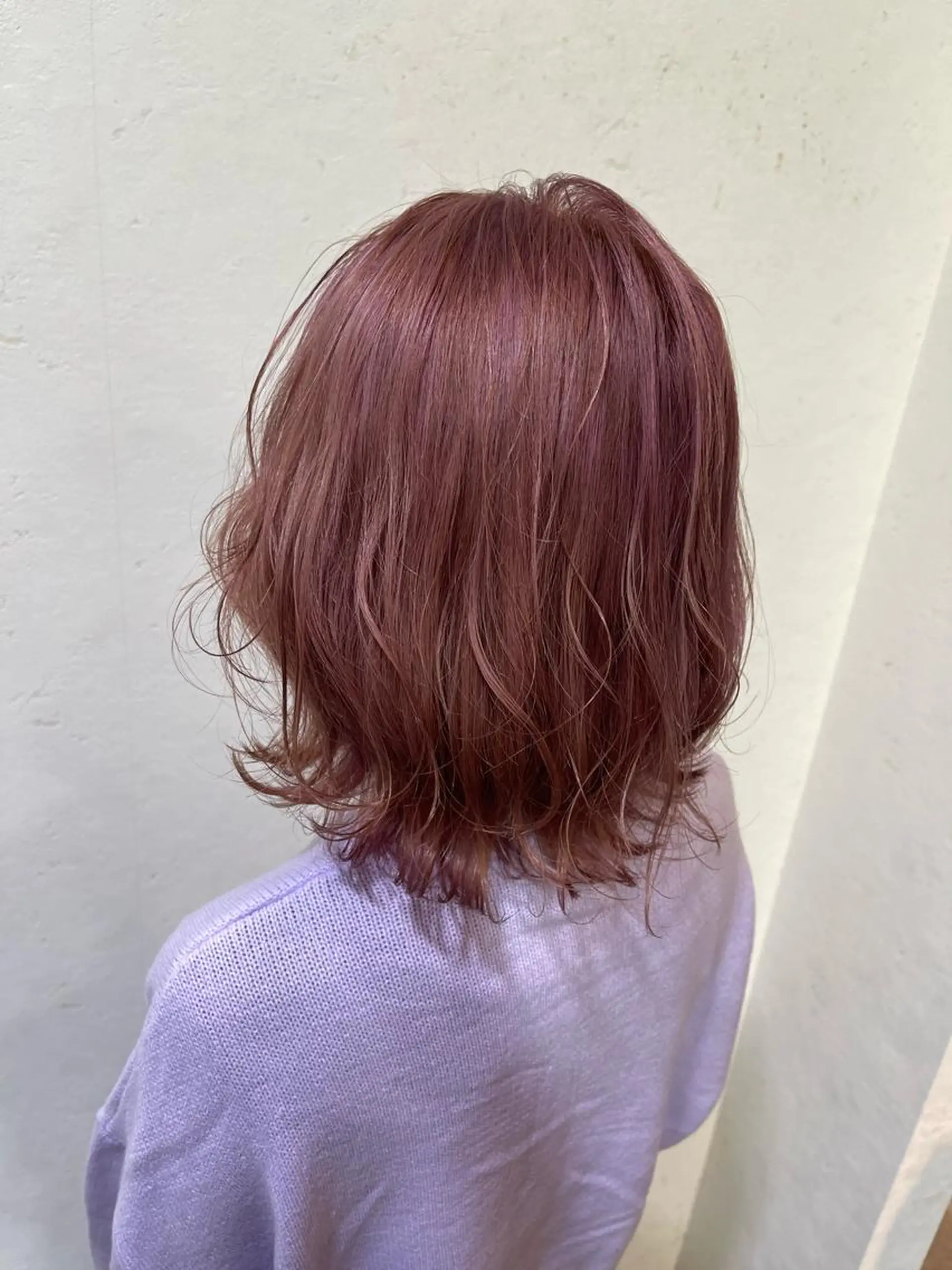 ミディアム カット ヘアカラー オージュアソムリエ DAIKI⭐️のヘアスタイル