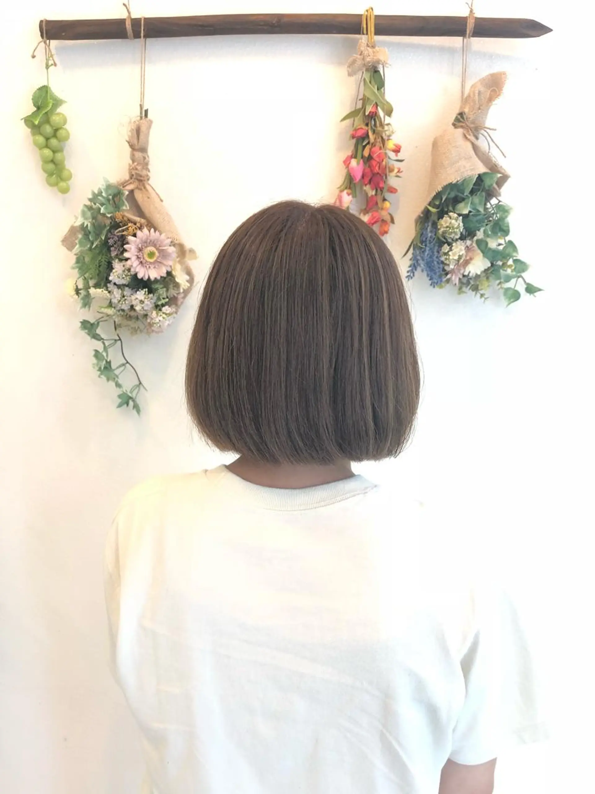 ショート カラー 西 めぐみのヘアスタイル