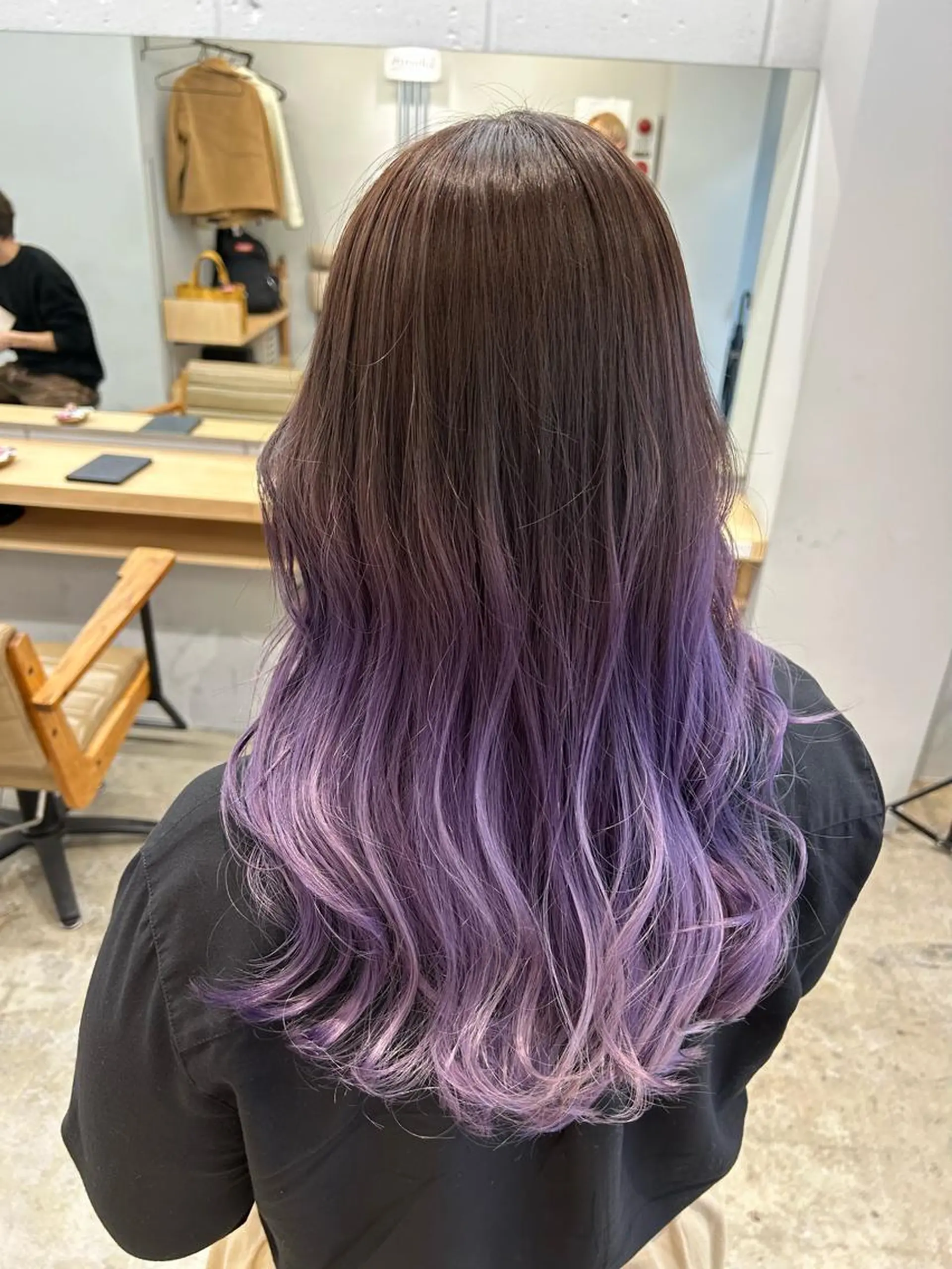 ロング カット ヘアカラー SAEKI【ior 】北千住店ブリーチのヘアスタイル