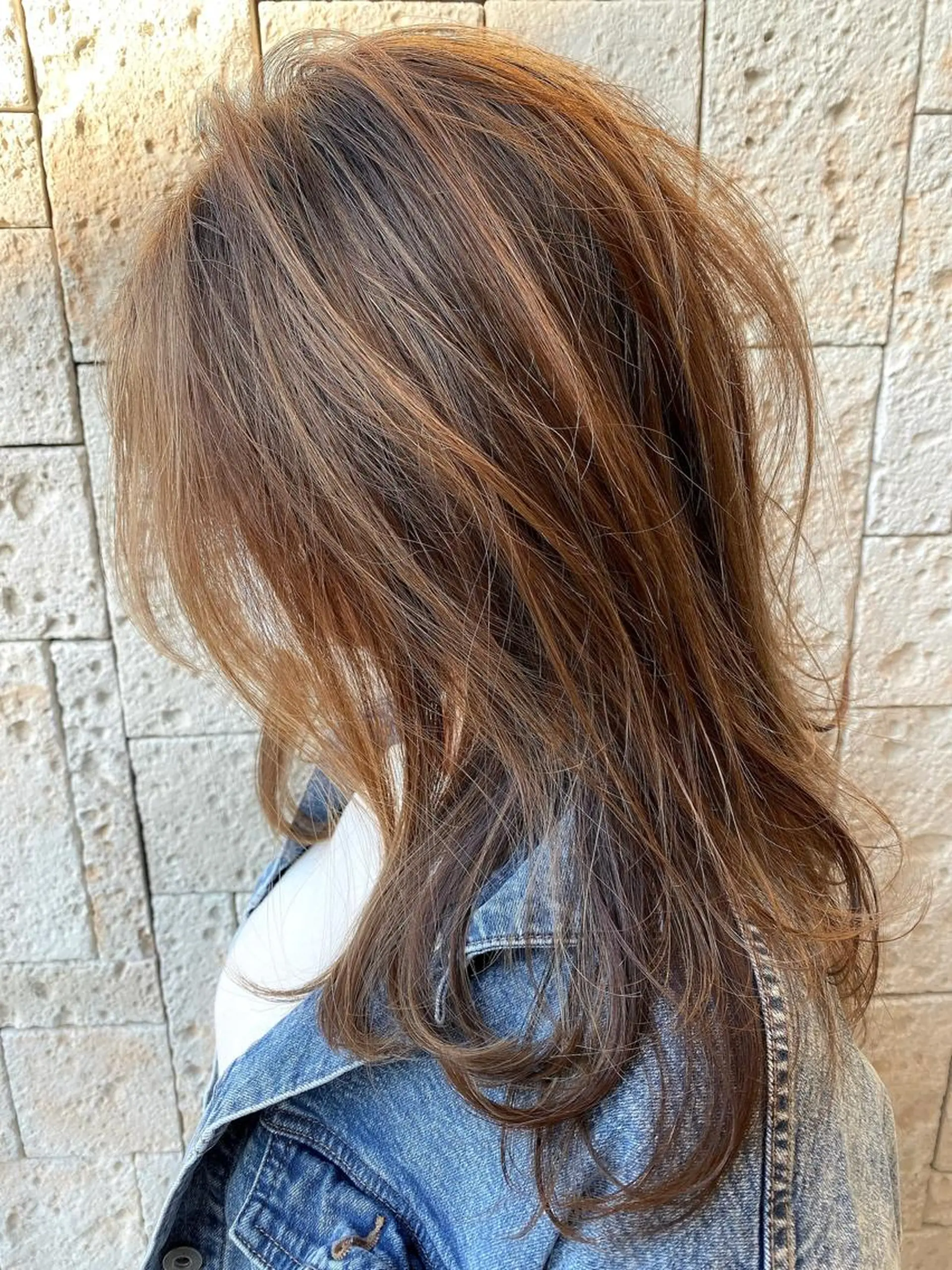 セミロング レイヤーカット ヘアカラー 小塚 和眞のヘアスタイル