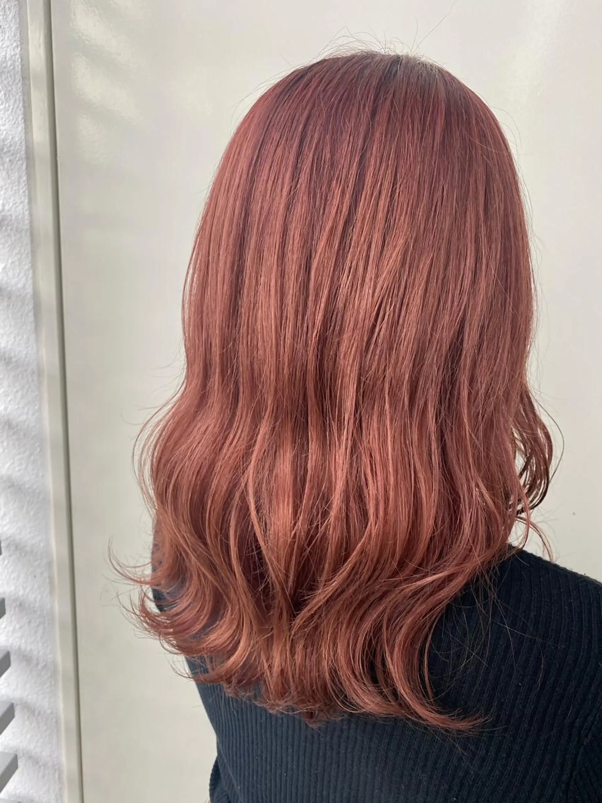 セミロング カラー 韓国ヘア顔周りカット 艶髪ベージュtamaのヘアスタイル