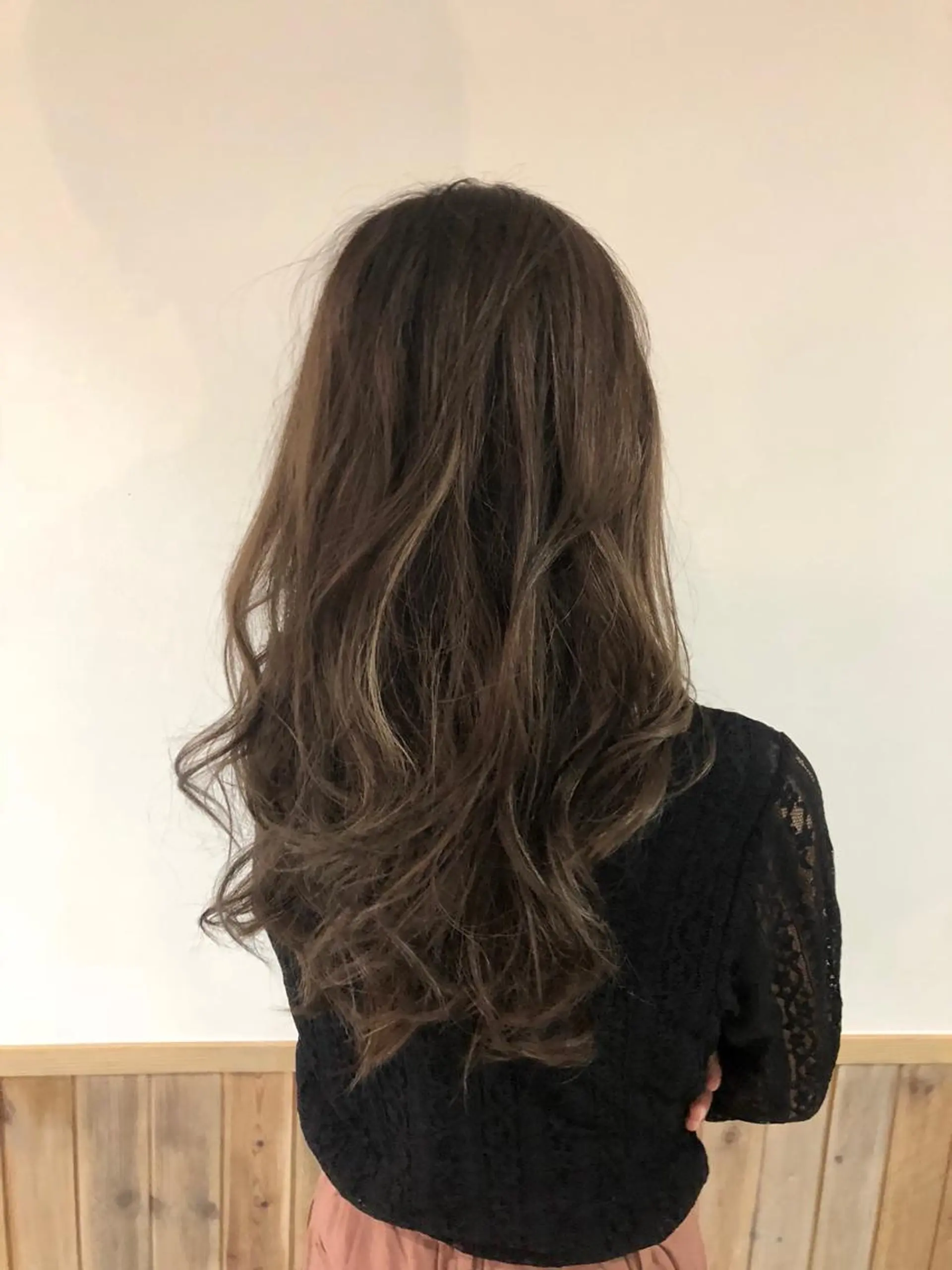 セミロング カラー ハイライトカラー ハイライト ヘアカラー トリートメント ヘアセット hair design NORM所属・吉田裕太/ハイライト ダブルカラーのヘアスタイル