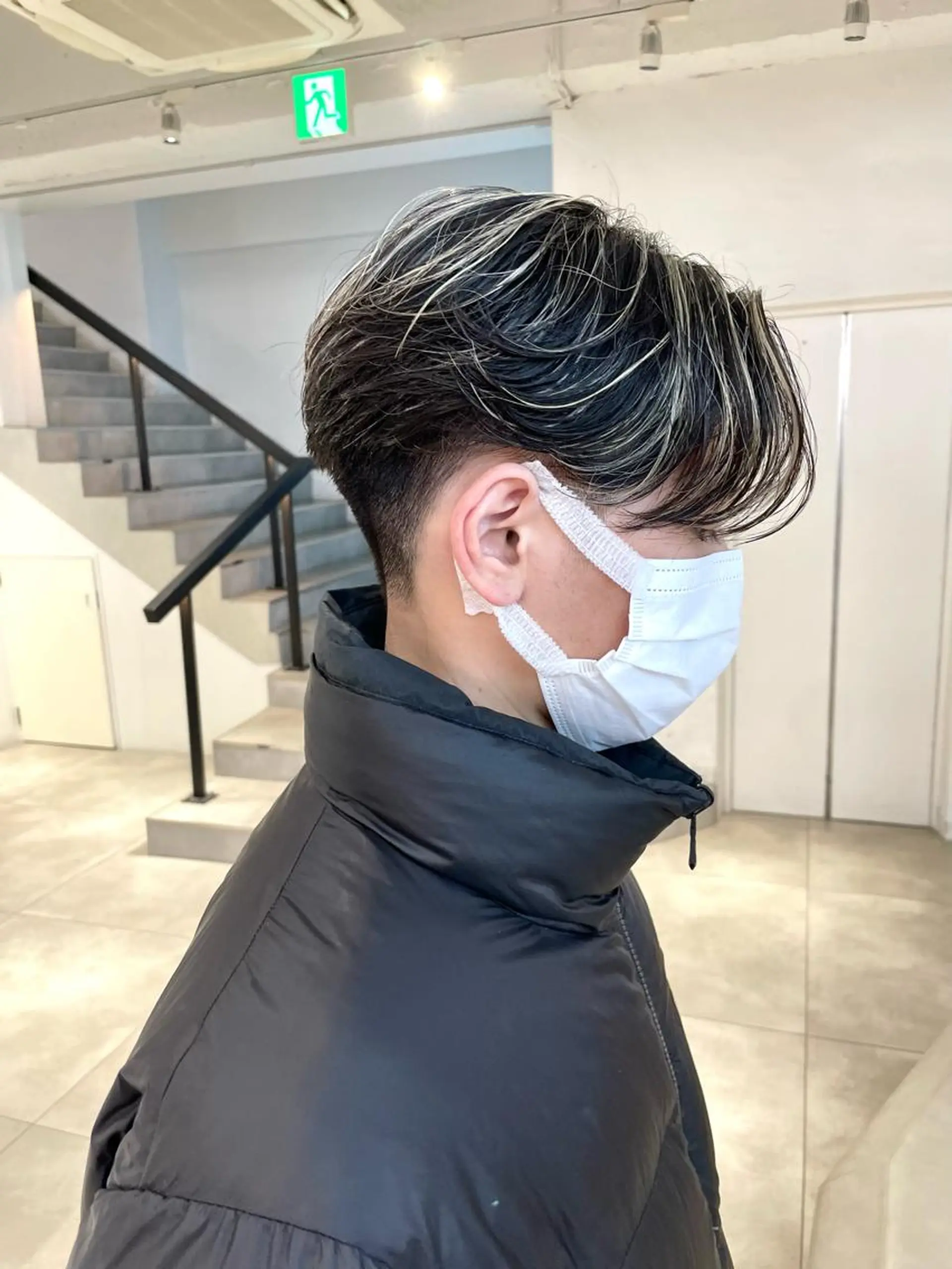 ショート カラー パーマ 🇰🇷カルマパーマ kaito🇰🇷のヘアスタイル