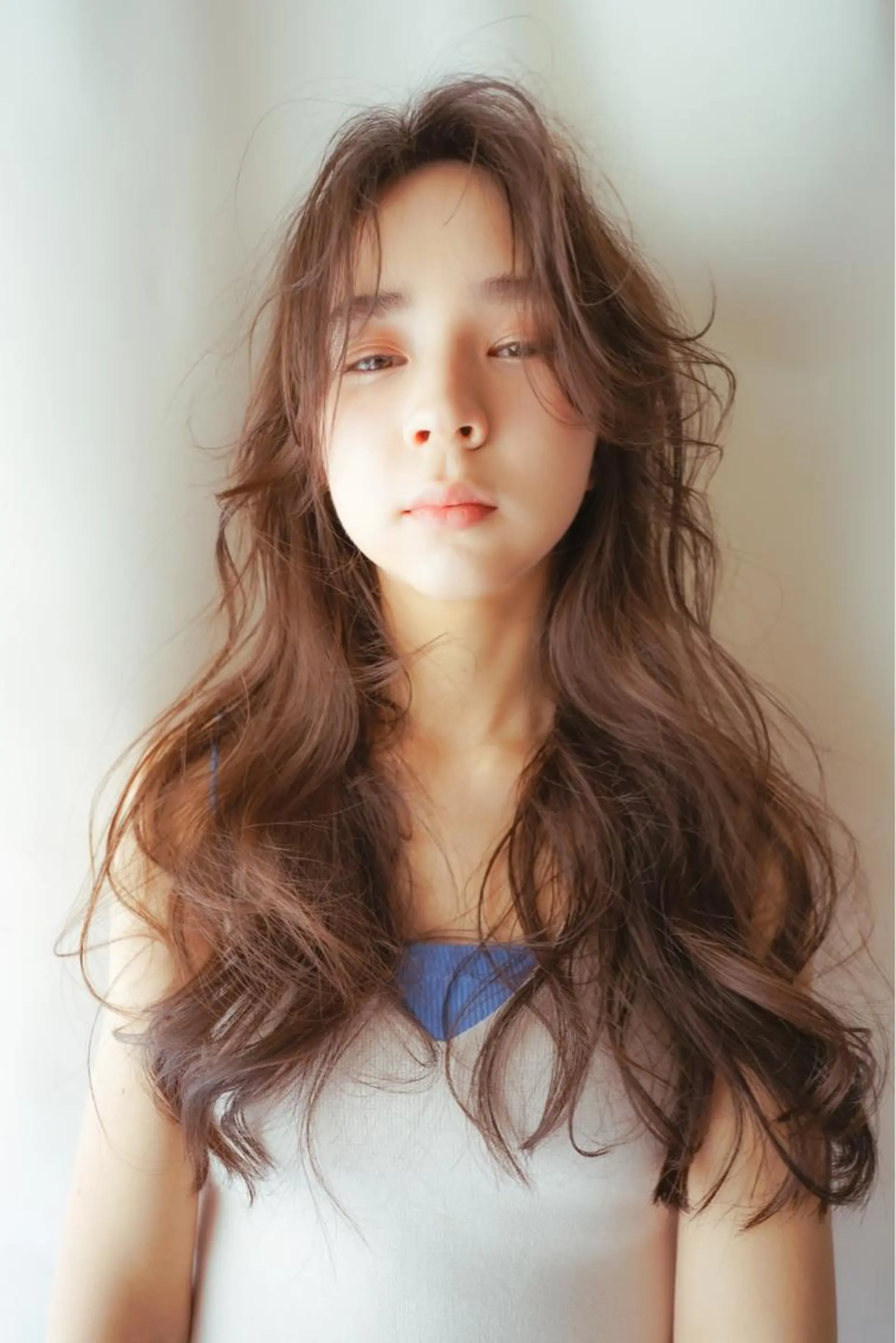 ロング カラー パーマ ヘアアレンジ アディクシーカラー ベージュカラー フォギーベージュ ハイトーンカラー デート N° uairo 川崎店【ユアイロ】のヘアスタイル