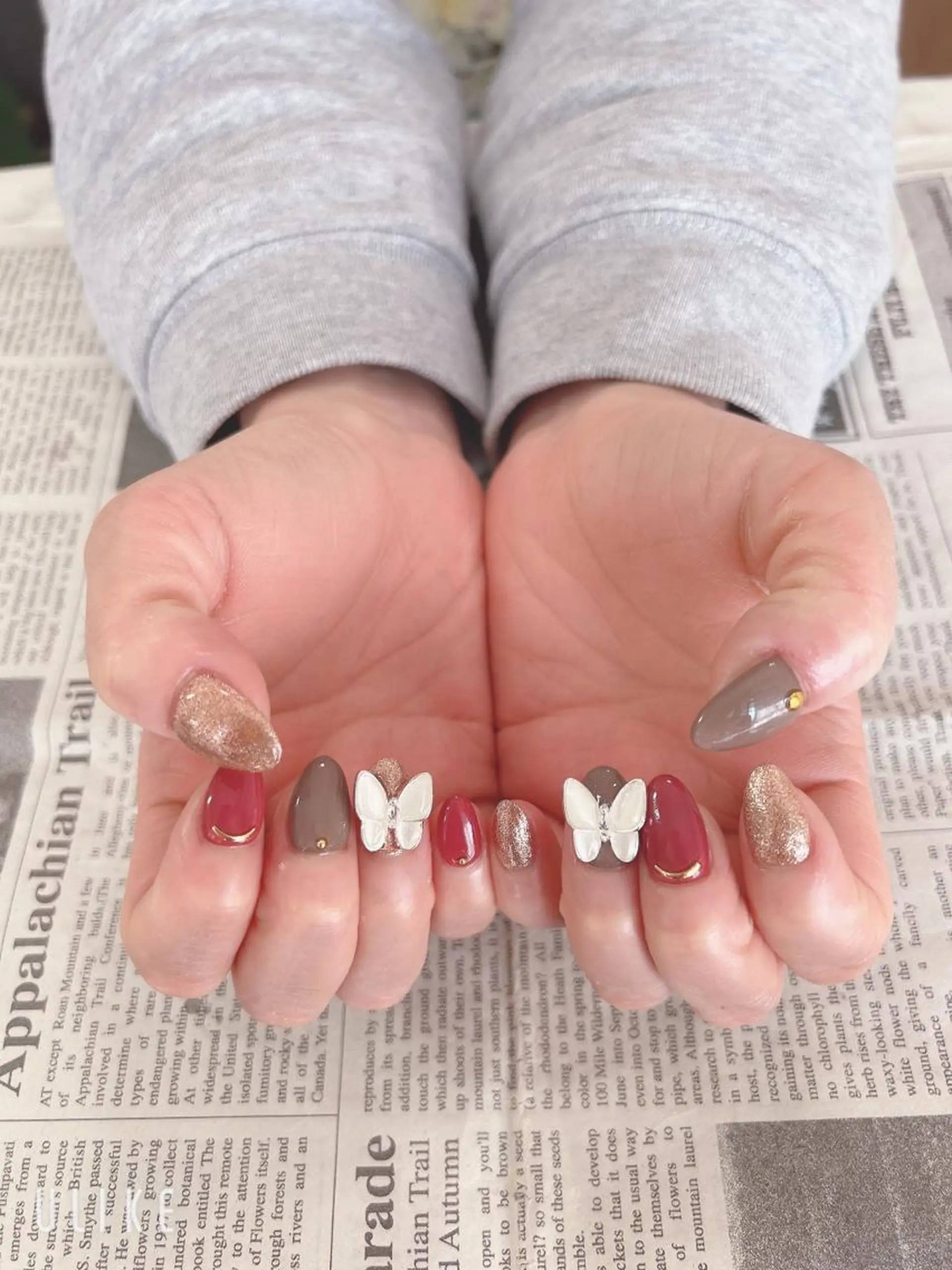 ネイル ハンドネイル ハンドケア 森山 舞のネイルデザイン