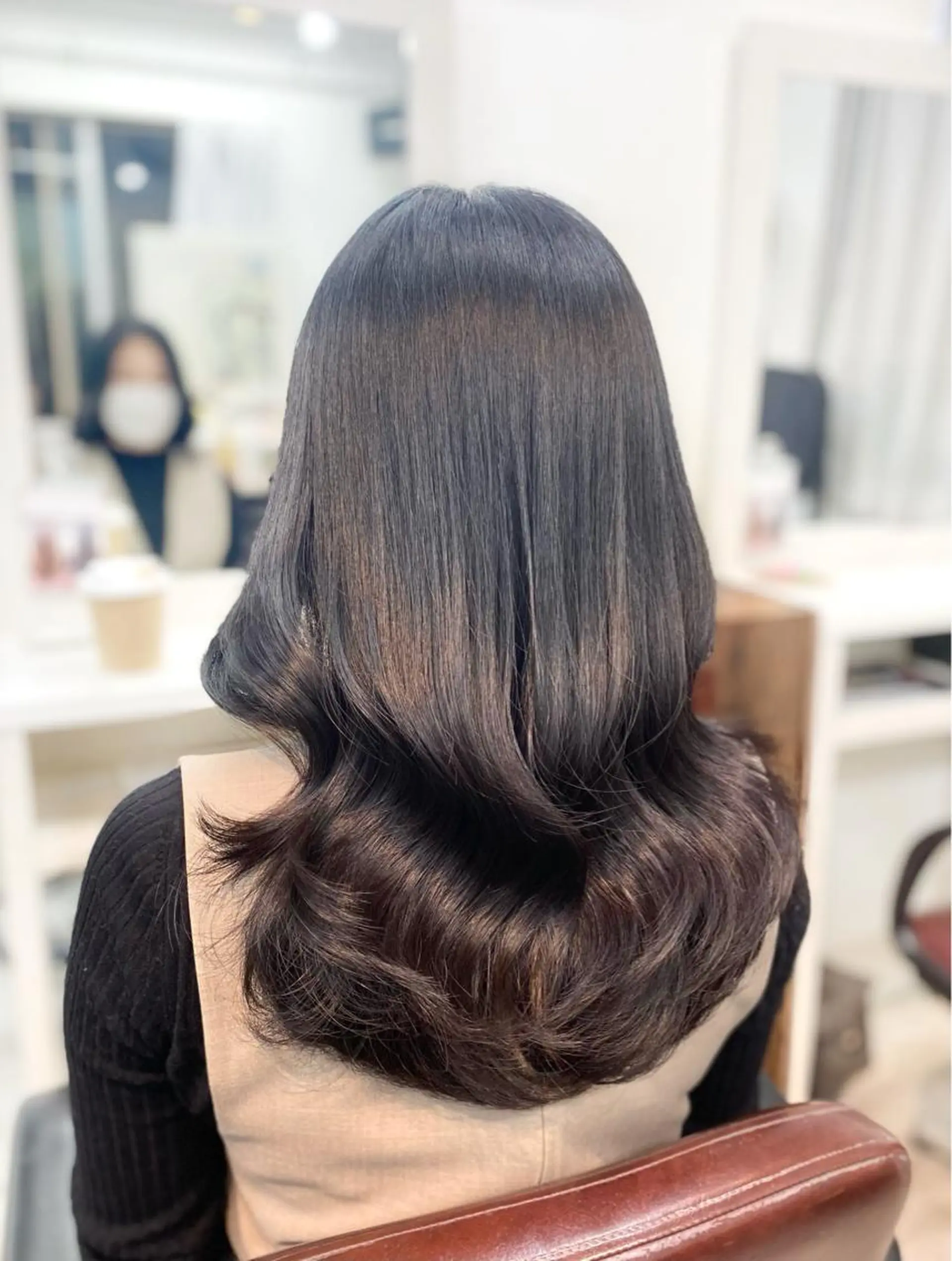 セミロング カラー カット ヘアカラー トリートメント ヘアセット 韓国ヘア🤍髪質改善 🇰🇷AKANEのヘアスタイル