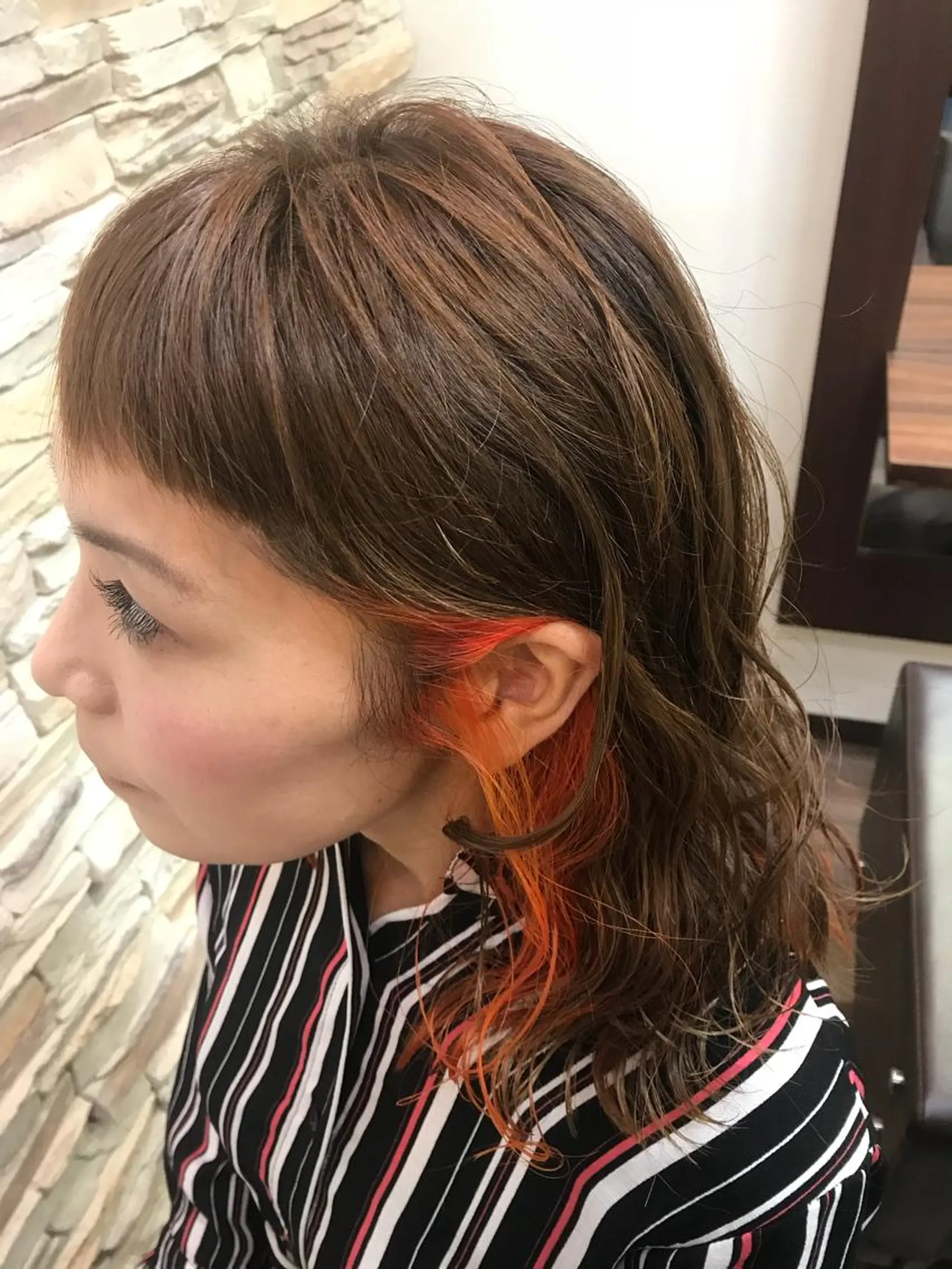 セミロング カ ノのヘアスタイル