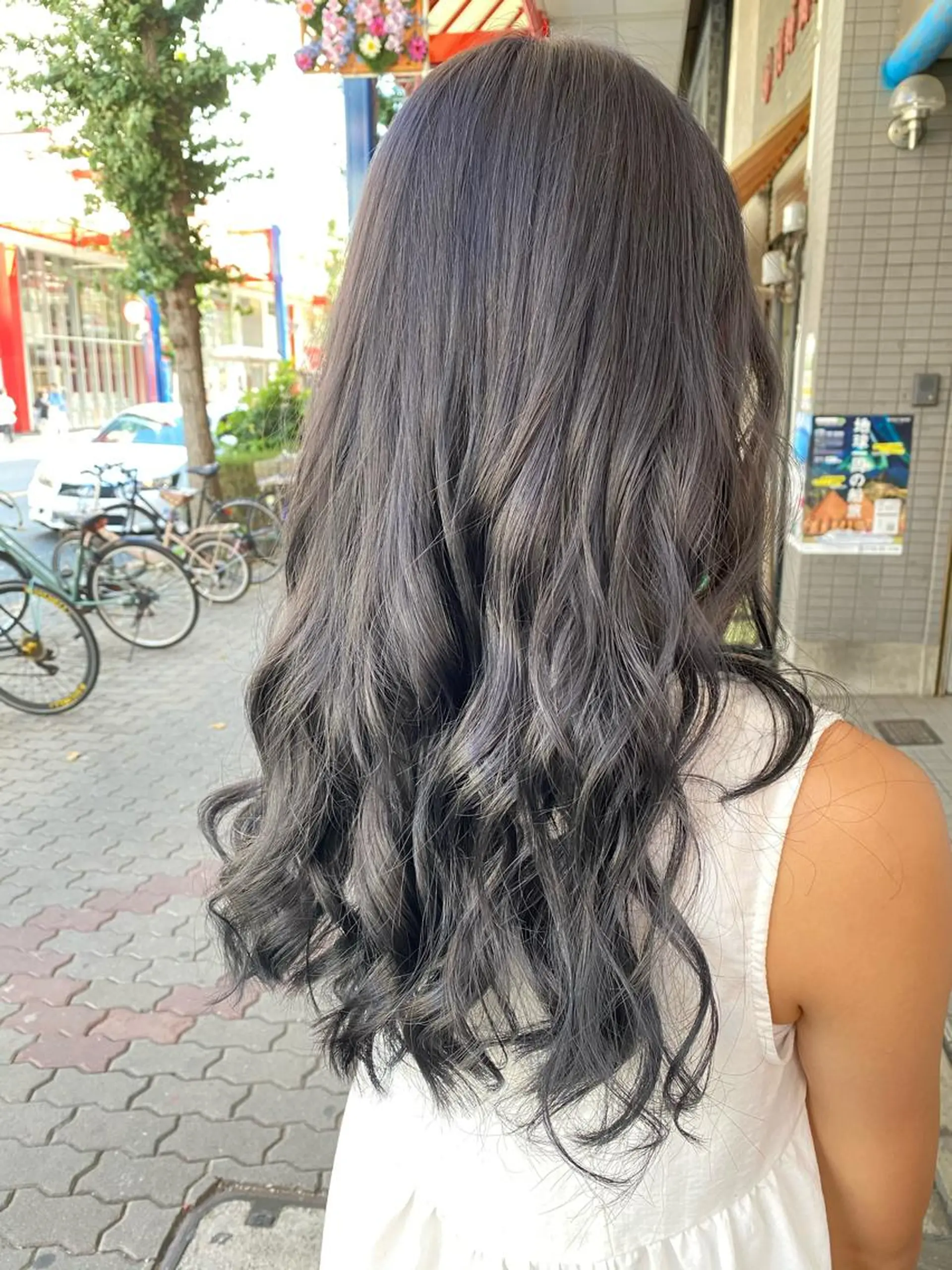 セミロング ヘアカラー ゆぴ☾‪/推しカラー /ハイトーンのヘアスタイル