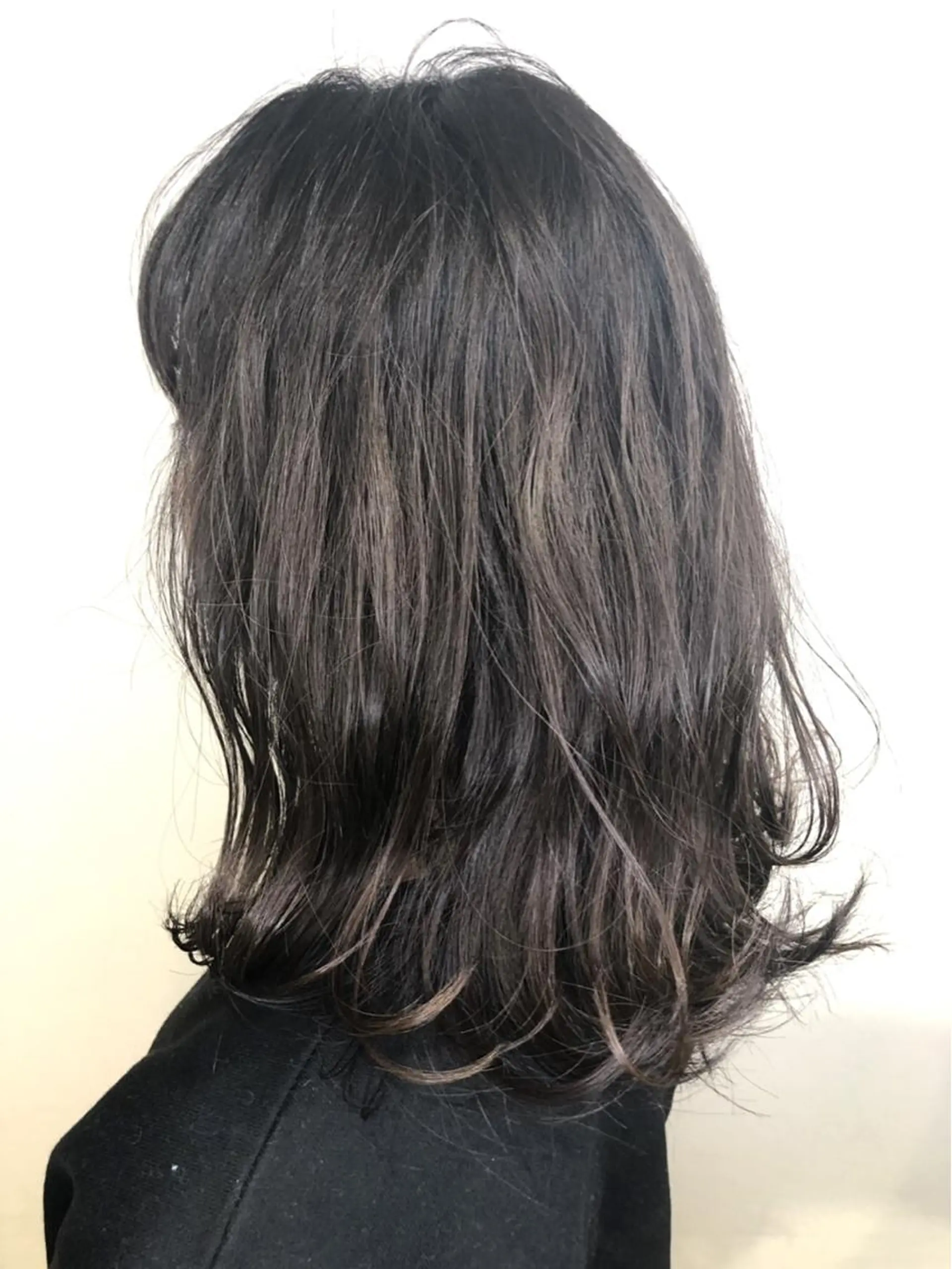 セミロング カラー メンズヘア特化 崎田 成人のヘアスタイル