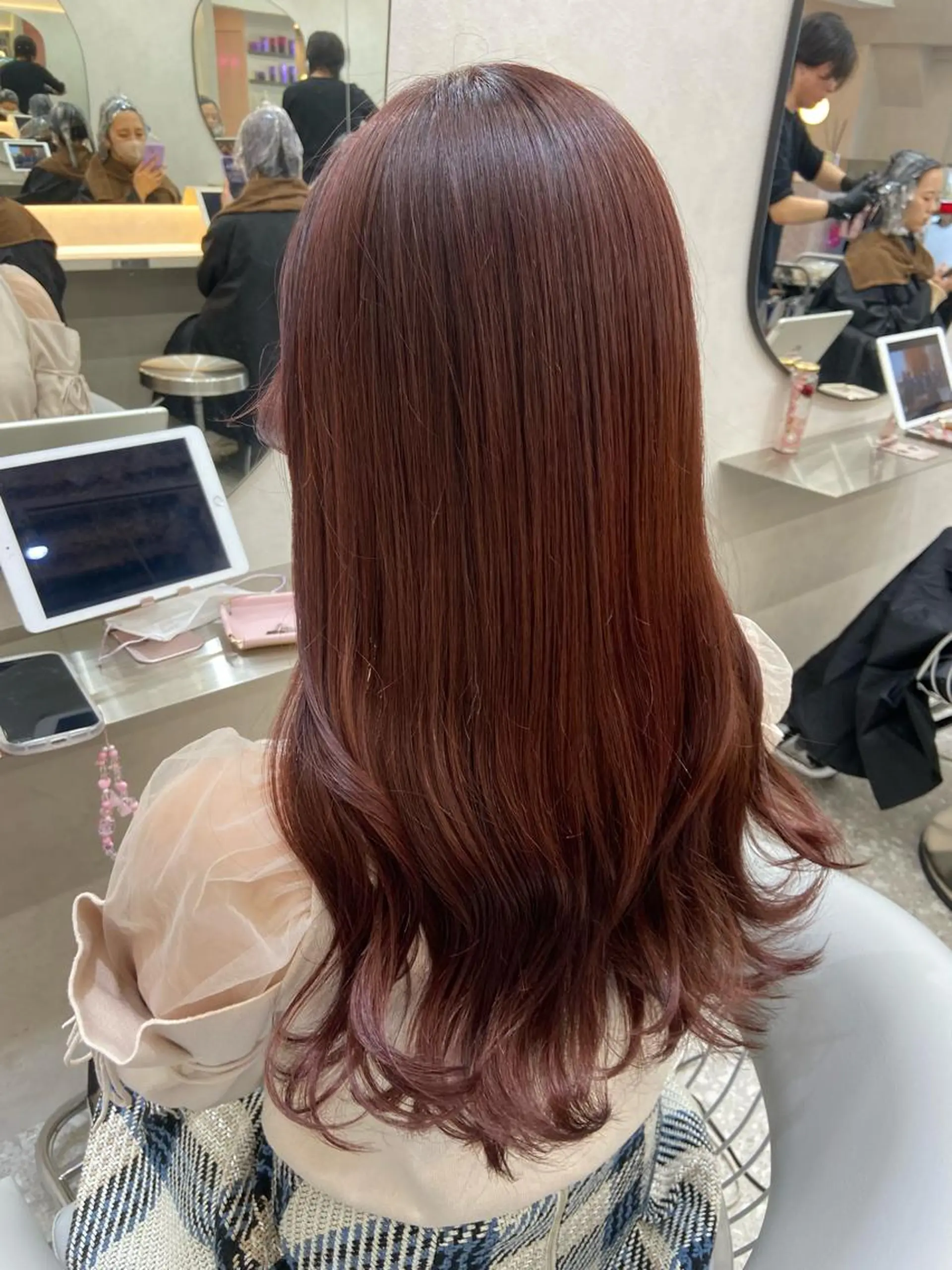 ロング カラー シールエクステ ブリーチ ブラウンカラー ケアカラー ダブルカラー カット ヘアカラー トリートメント 新宿/韓国ヘア 中明度カラー/かやのヘアスタイル