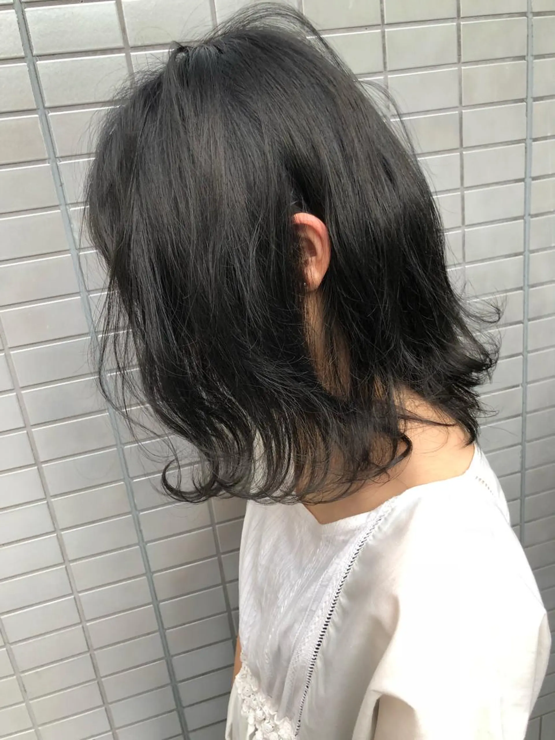 ミディアム カラー アッシュ ブルーカラー ブルーアッシュ ヘアカラー PSY(サイ)所属・PSY(サイ)池袋 金田尚久🎨のヘアスタイル