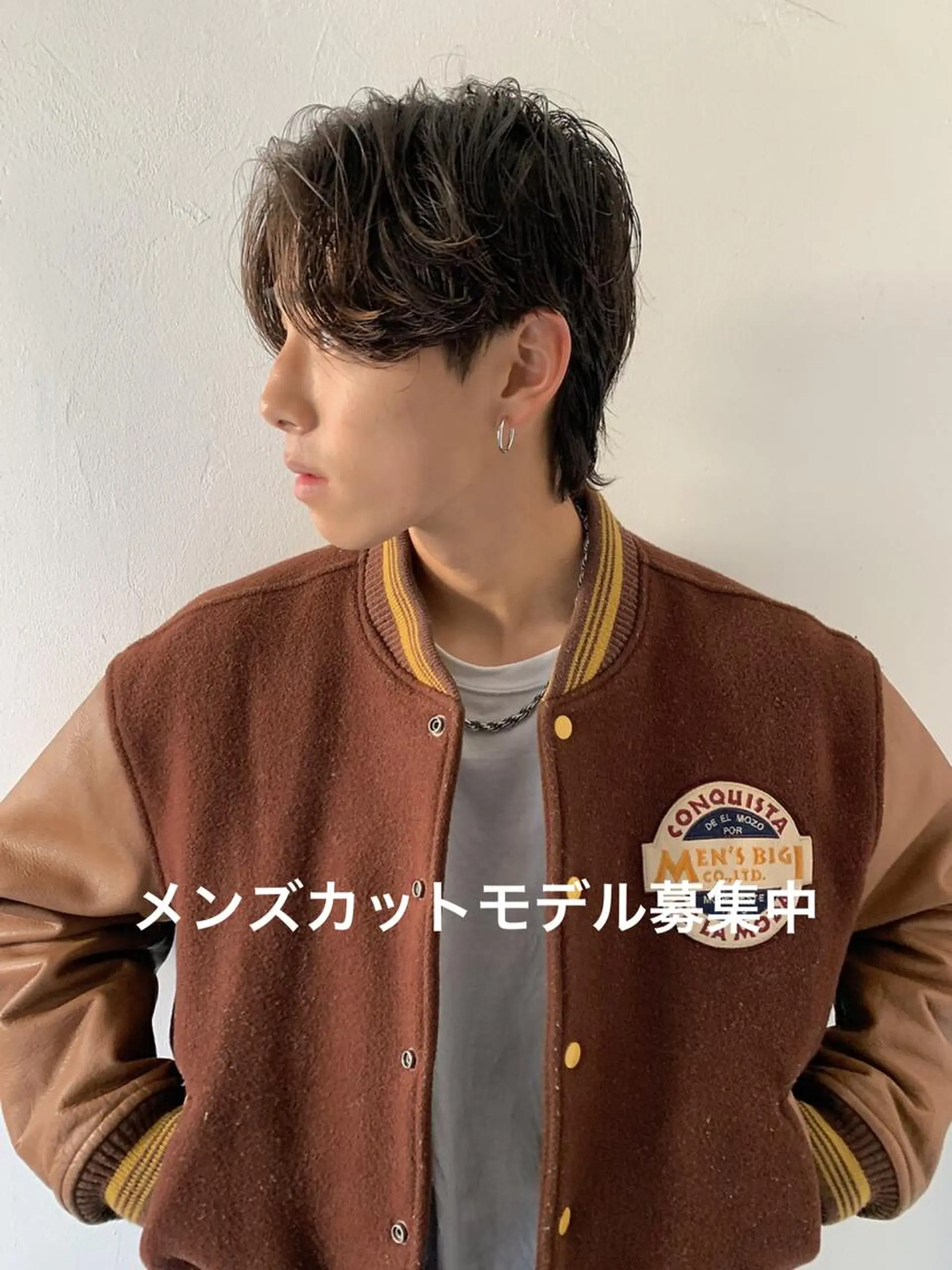 ショート カラー パーマ メンズ メンズバレイヤージュ メンズブリーチ センターパート フェードカット メンズハイライト yiye 青山所属・無料カットモデル募集 🌱ひょうがのヘアスタイル