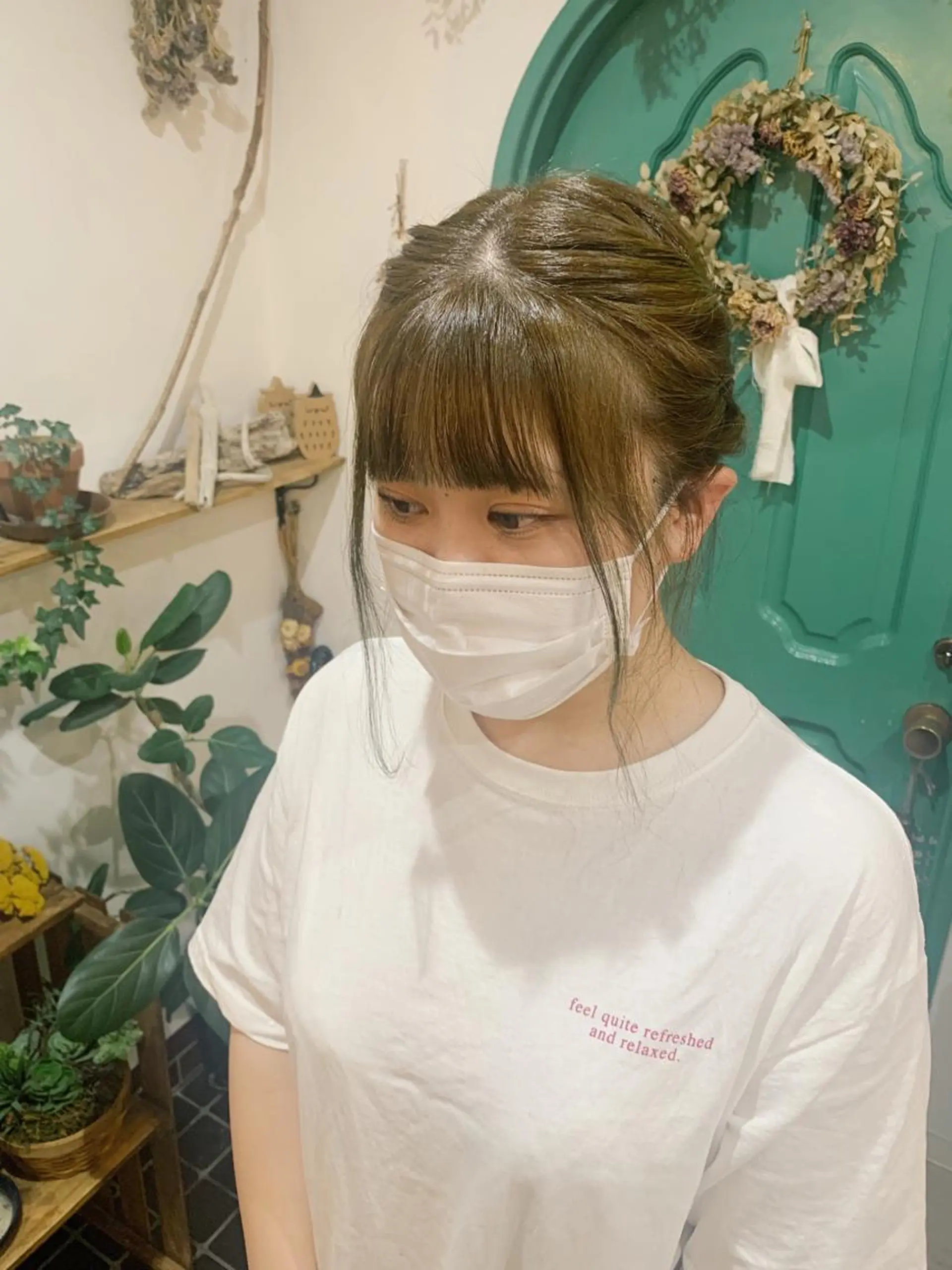 セミロング ヘアカラー 佐藤 美咲のヘアスタイル