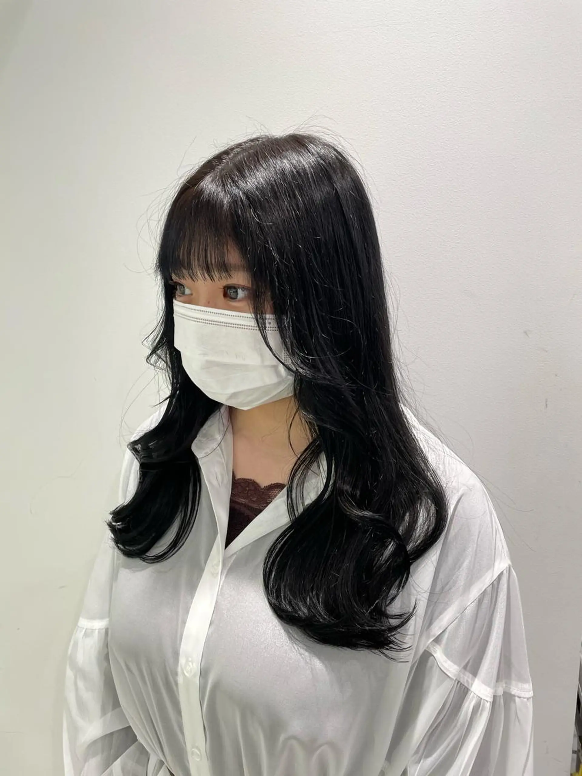 セミロング カラー パーマ ヘアアレンジ ネイル マツエク・マツパ 韓国風ベージュ🤎 赤みなし🌿横浜🤎のヘアスタイル