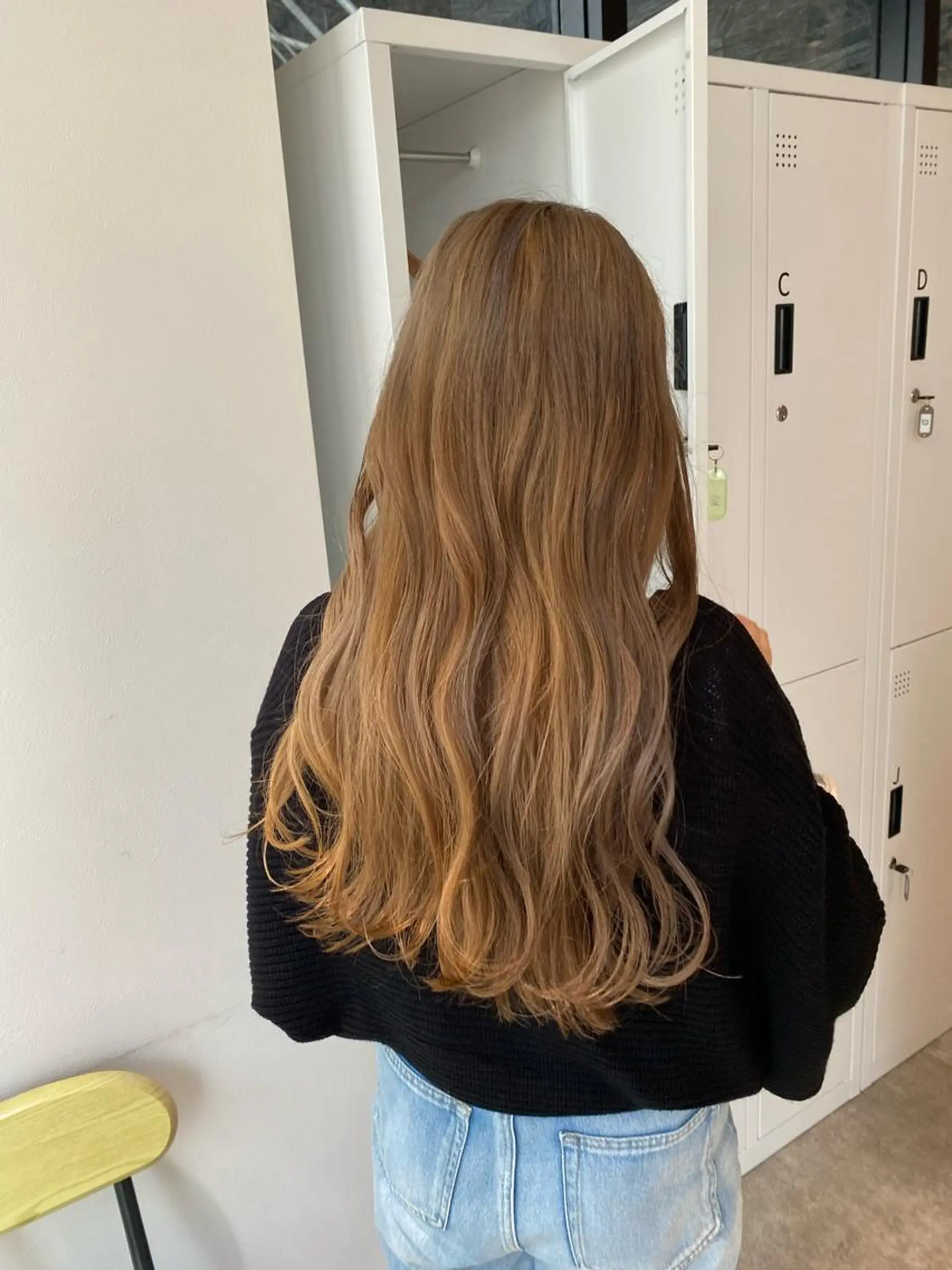 ロング カラー ブリーチ カット ヘアカラー オスズ 🎀´-のヘアスタイル