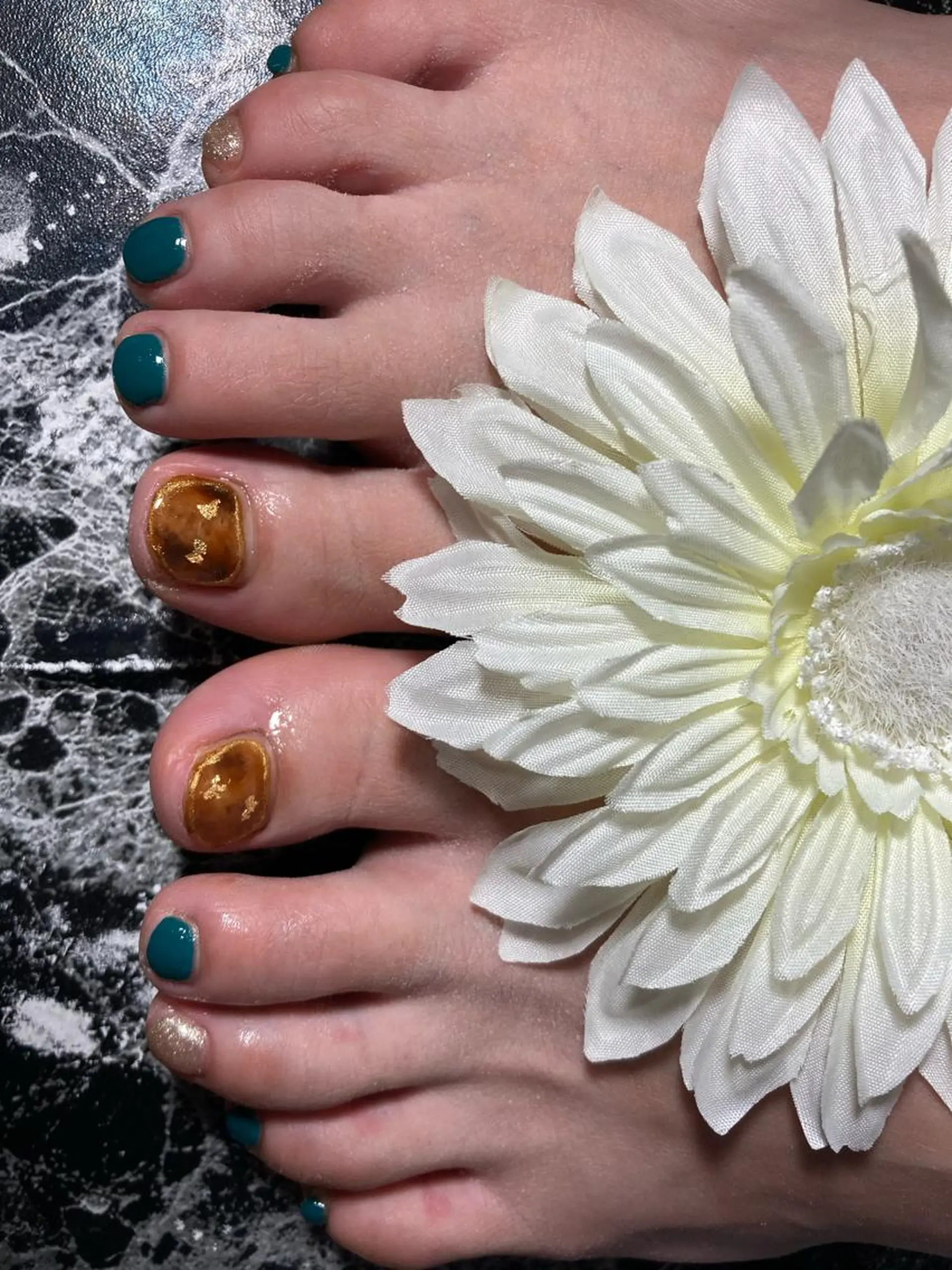 ショート ネイル ハンドネイル フットネイル ✴︎ Delightのネイルデザイン